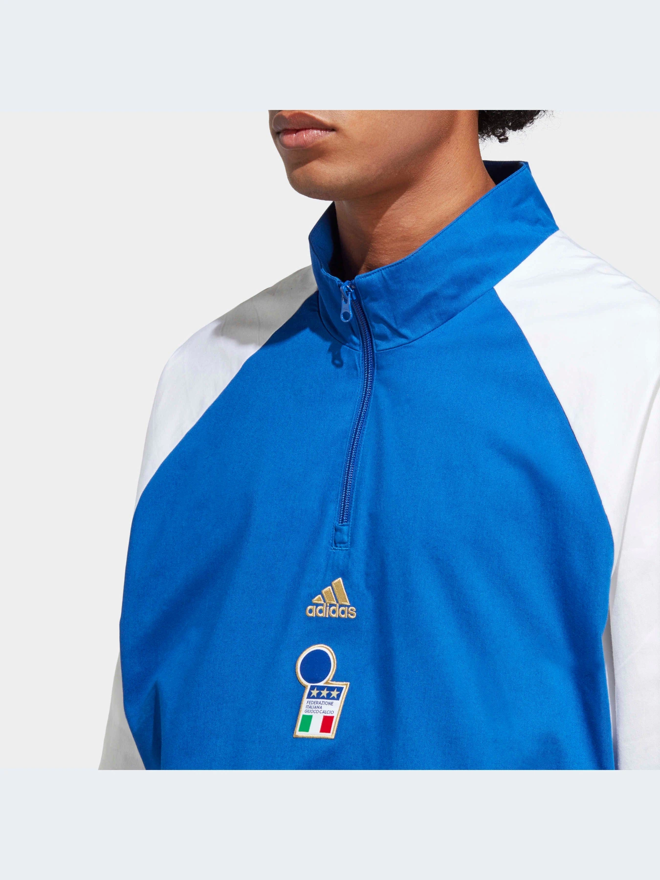 Худи и свитшоты Adidas модель HT2188-KZ Худи и свитшоты Adidas модель HT2188-KZ Фото