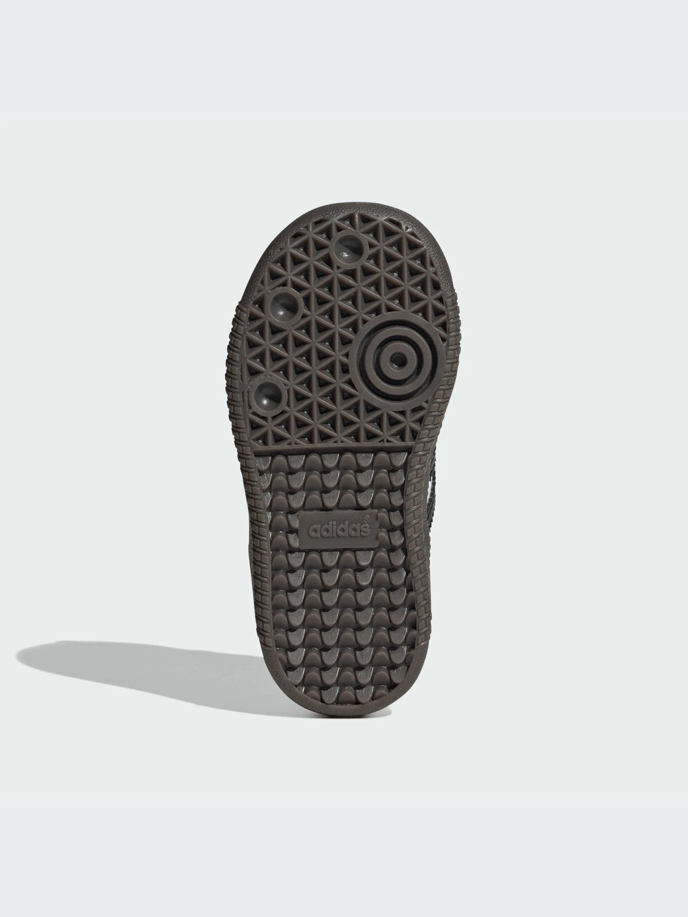 Кроссовки Adidas модель IE3679-KZ Кроссовки Adidas модель IE3679-KZ Фото