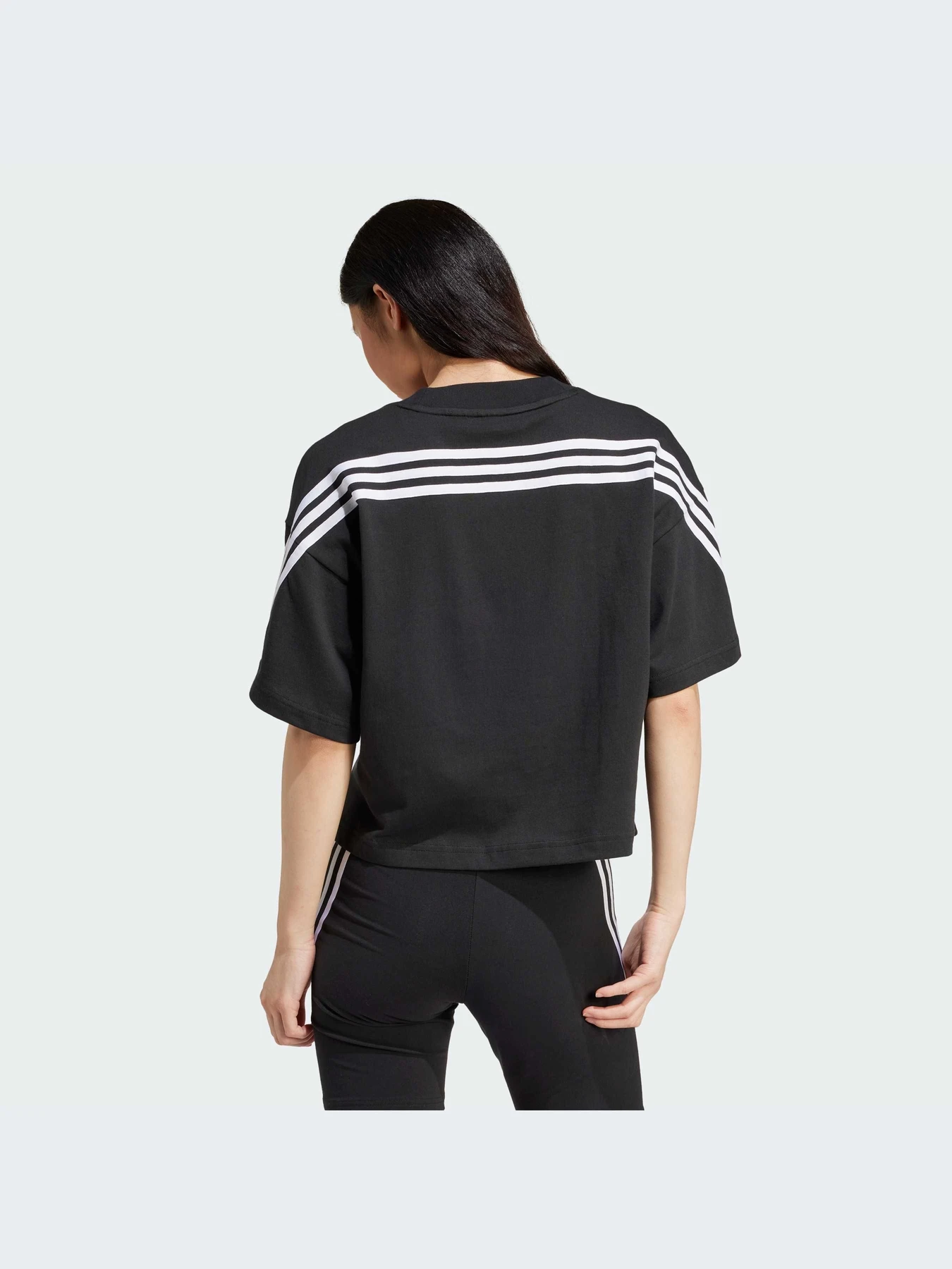 Футболки и поло Adidas Icons модель IP1571-KZ Футболки и поло Adidas Icons модель IP1571-KZ Фото