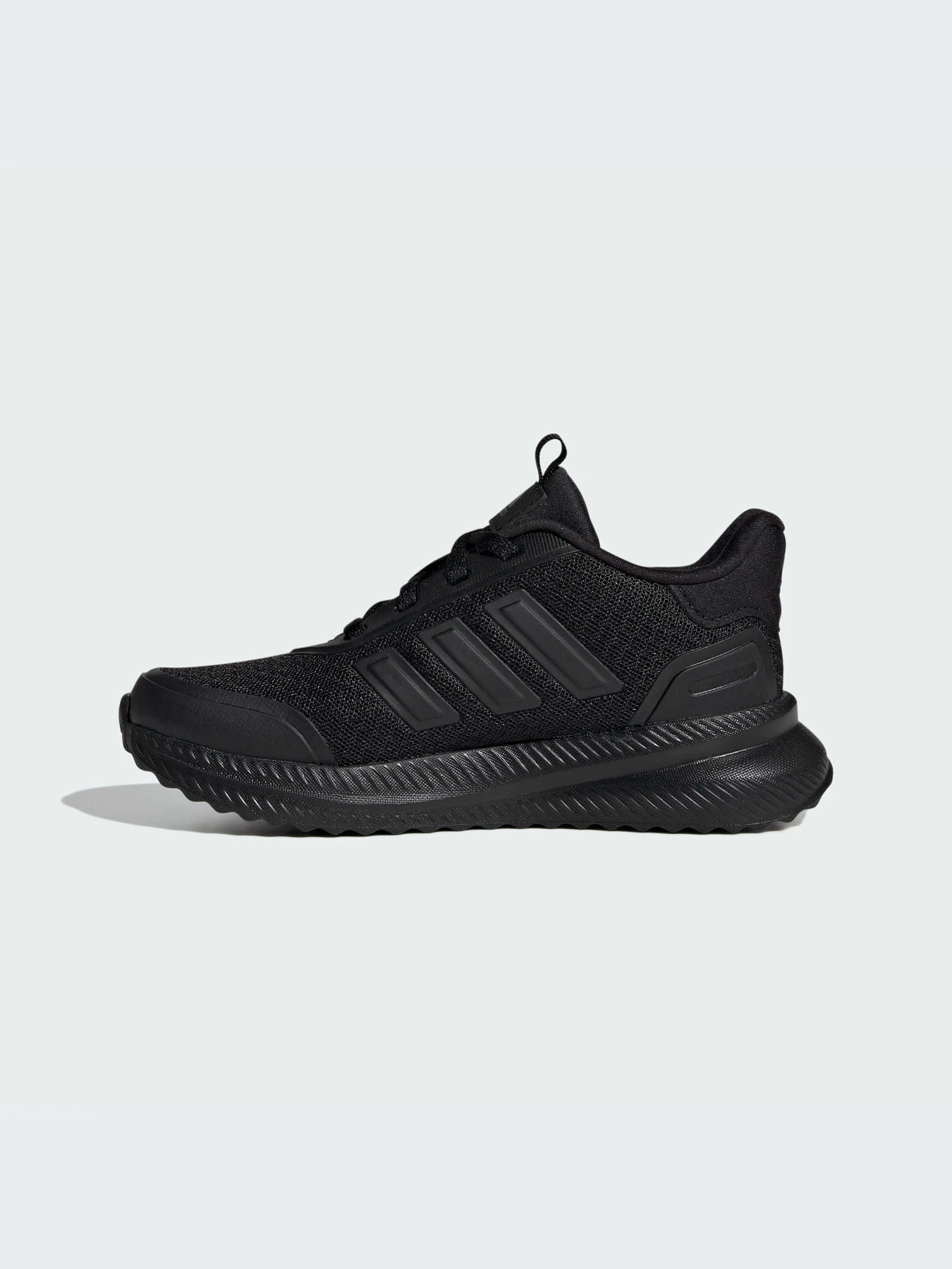 Кроссовки Adidas XPLR модель ID0254-KZ Кроссовки Adidas XPLR модель ID0254-KZ Фото