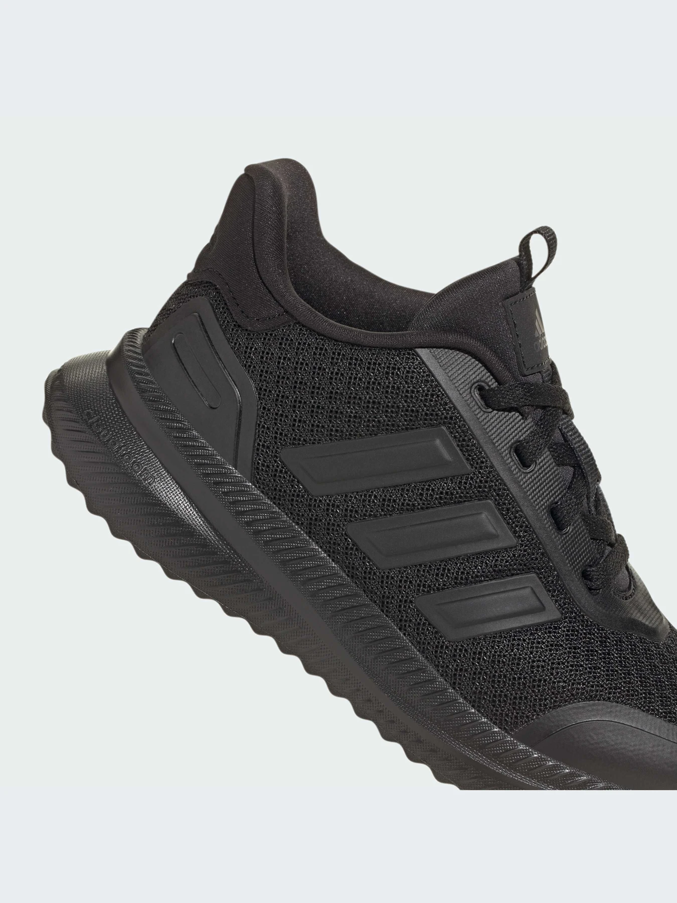 Кроссовки Adidas XPLR модель ID0254-KZ Кроссовки Adidas XPLR модель ID0254-KZ Фото