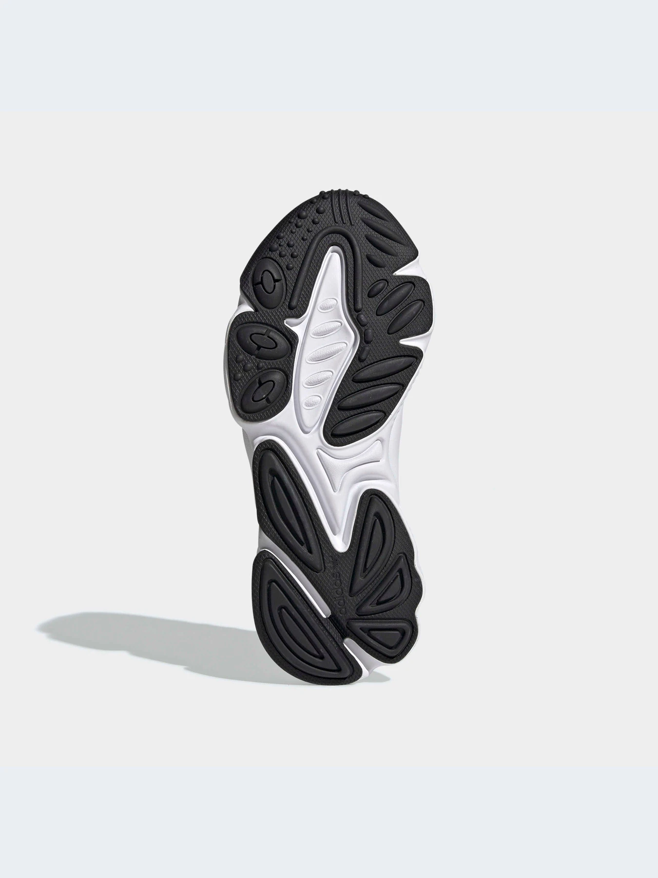Кроссовки Adidas Ozweego модель EE7773-KZ Кроссовки Adidas Ozweego модель EE7773-KZ Фото