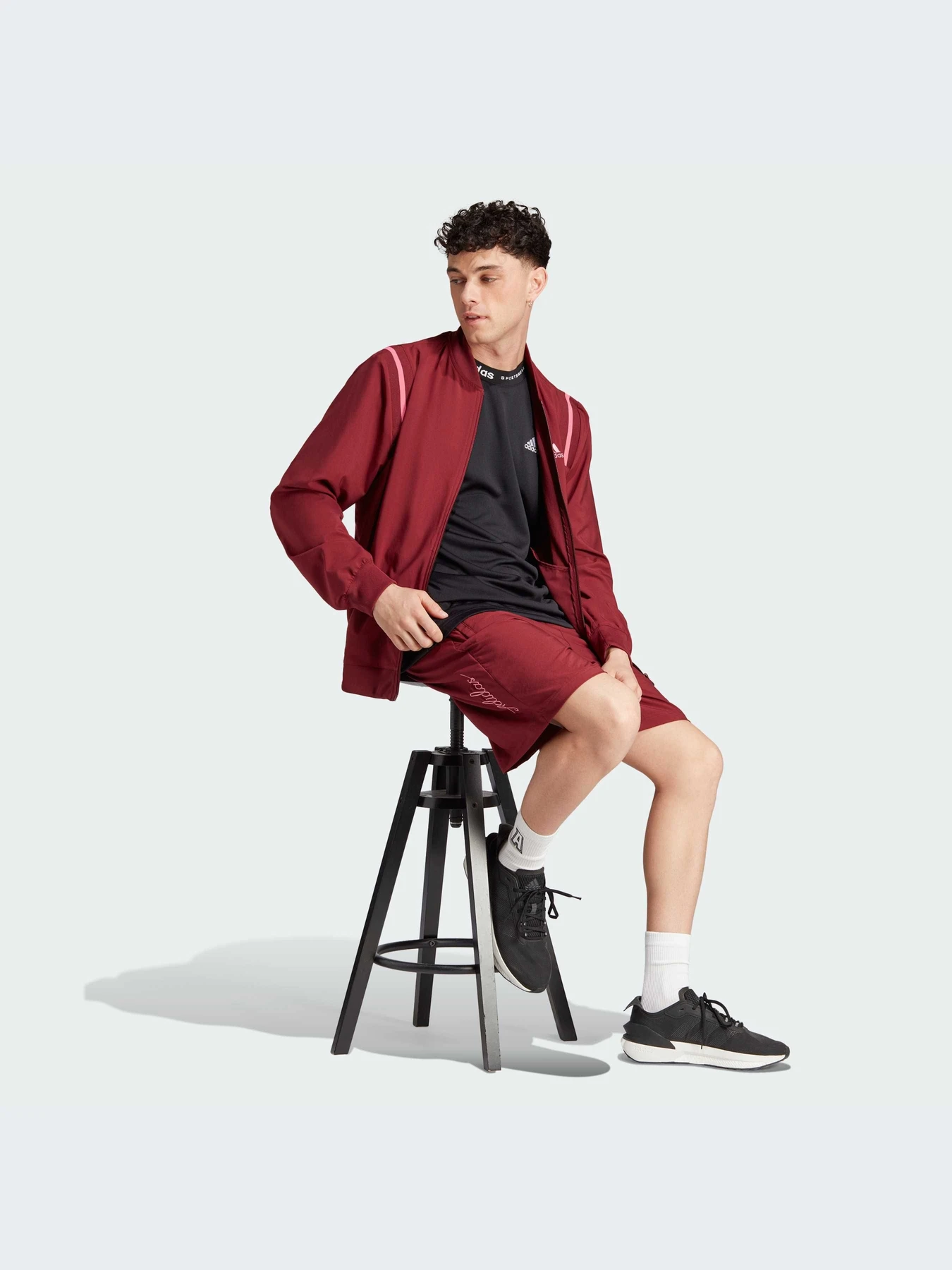 Шорты Adidas модель HY1282-KZ Шорты Adidas модель HY1282-KZ Фото