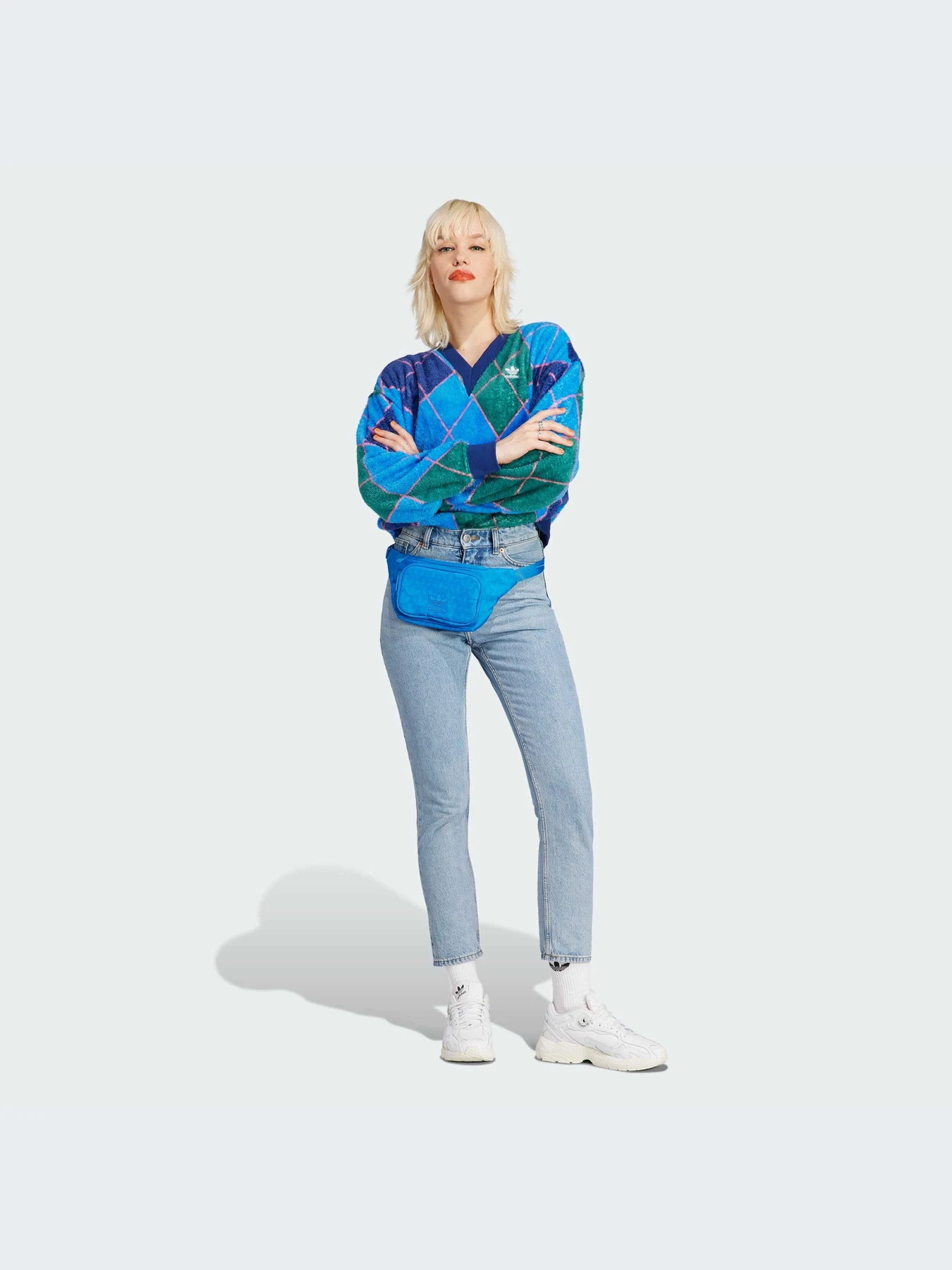 Худи и свитшоты Adidas модель II5634-KZ Худи и свитшоты Adidas модель II5634-KZ Фото