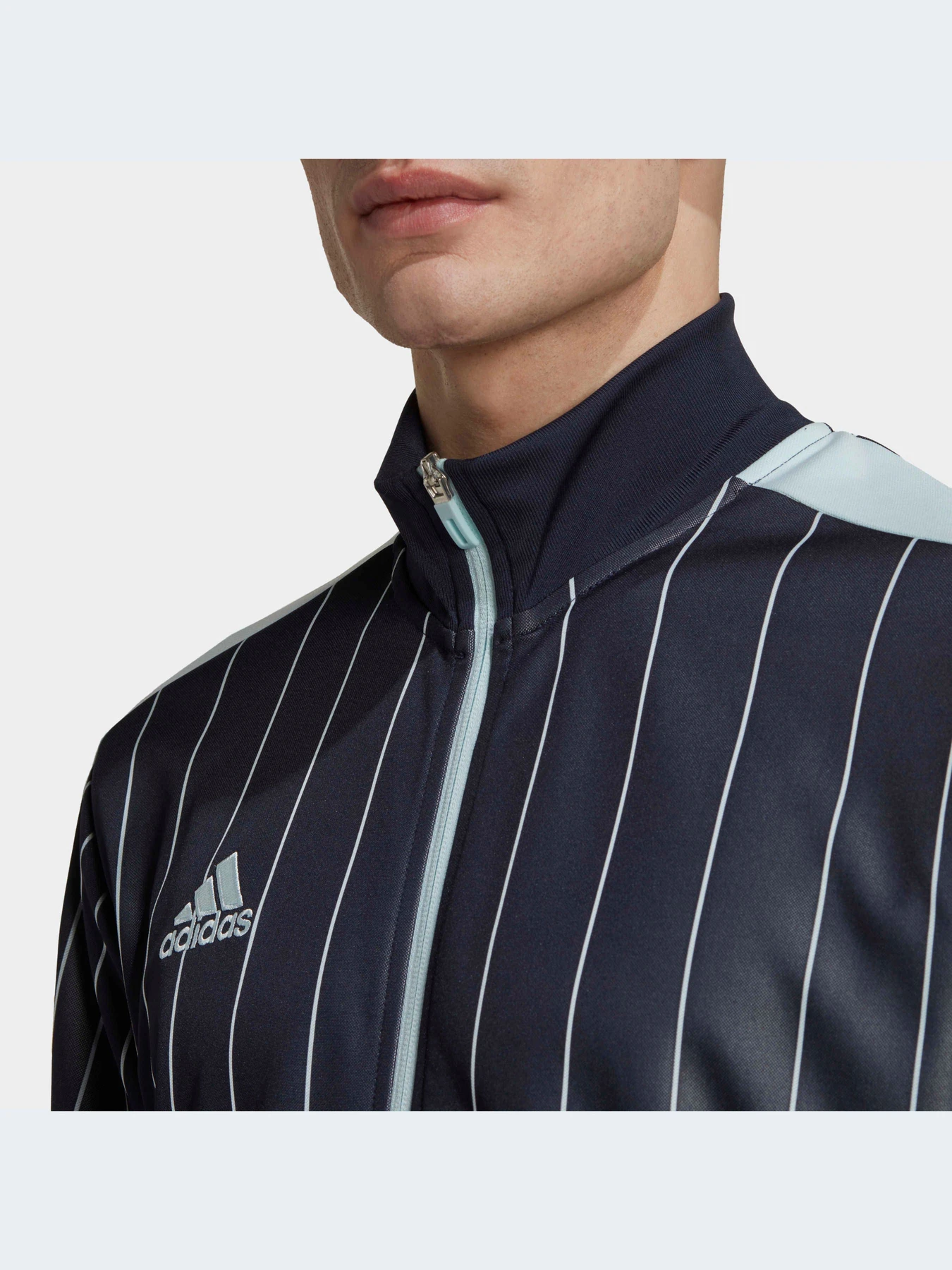 Худи и свитшоты Adidas Tiro модель HC1307-KZ Худи и свитшоты Adidas Tiro модель HC1307-KZ Фото