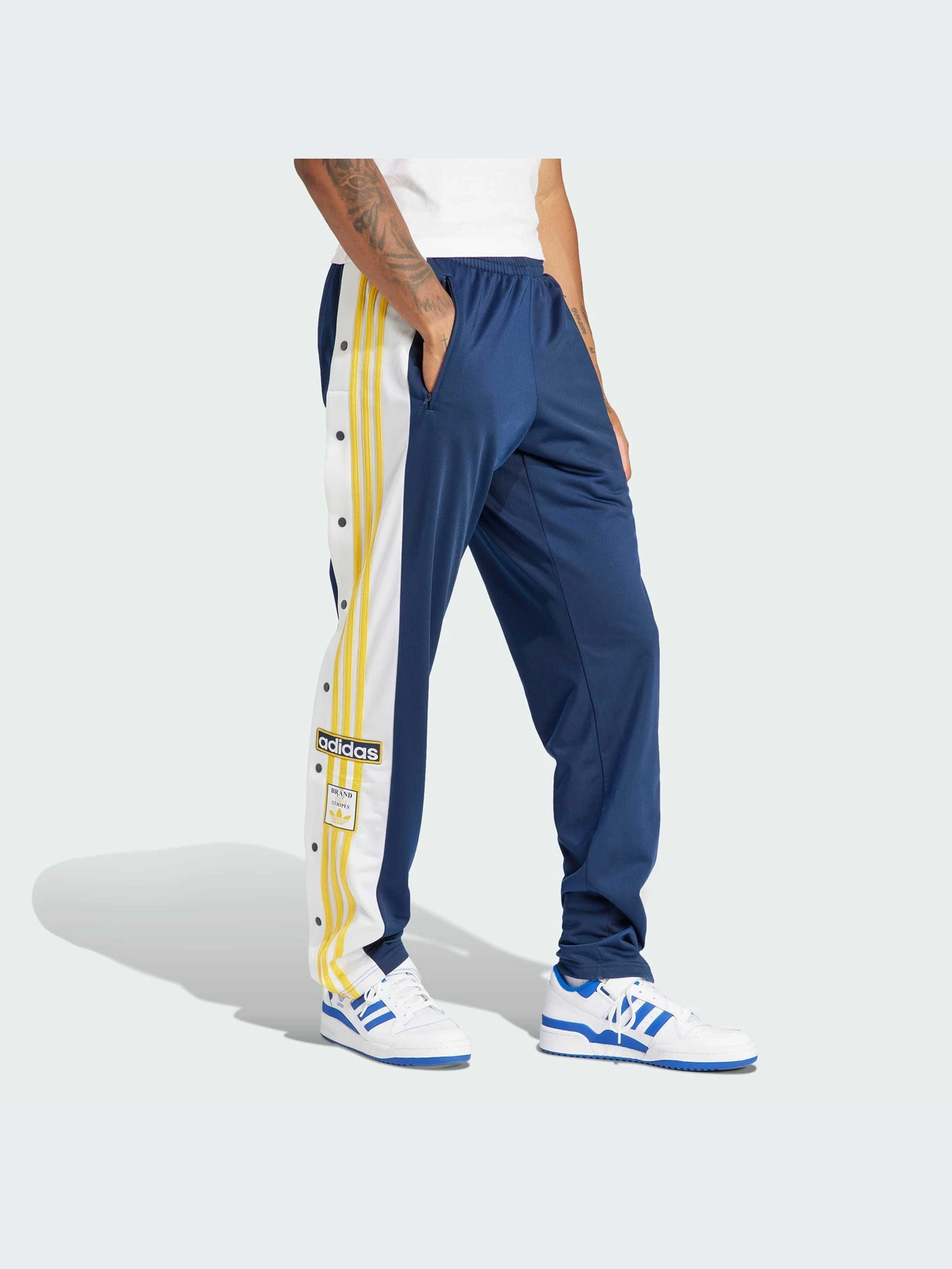 Брюки Adidas модель IM8223-KZ Брюки Adidas модель IM8223-KZ Фото