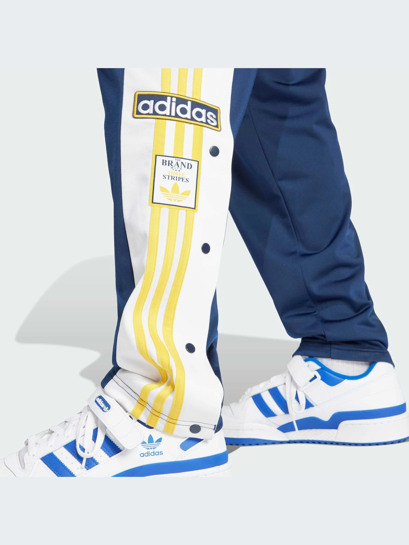 Брюки Adidas модель IM8223-KZ Брюки Adidas модель IM8223-KZ Фото