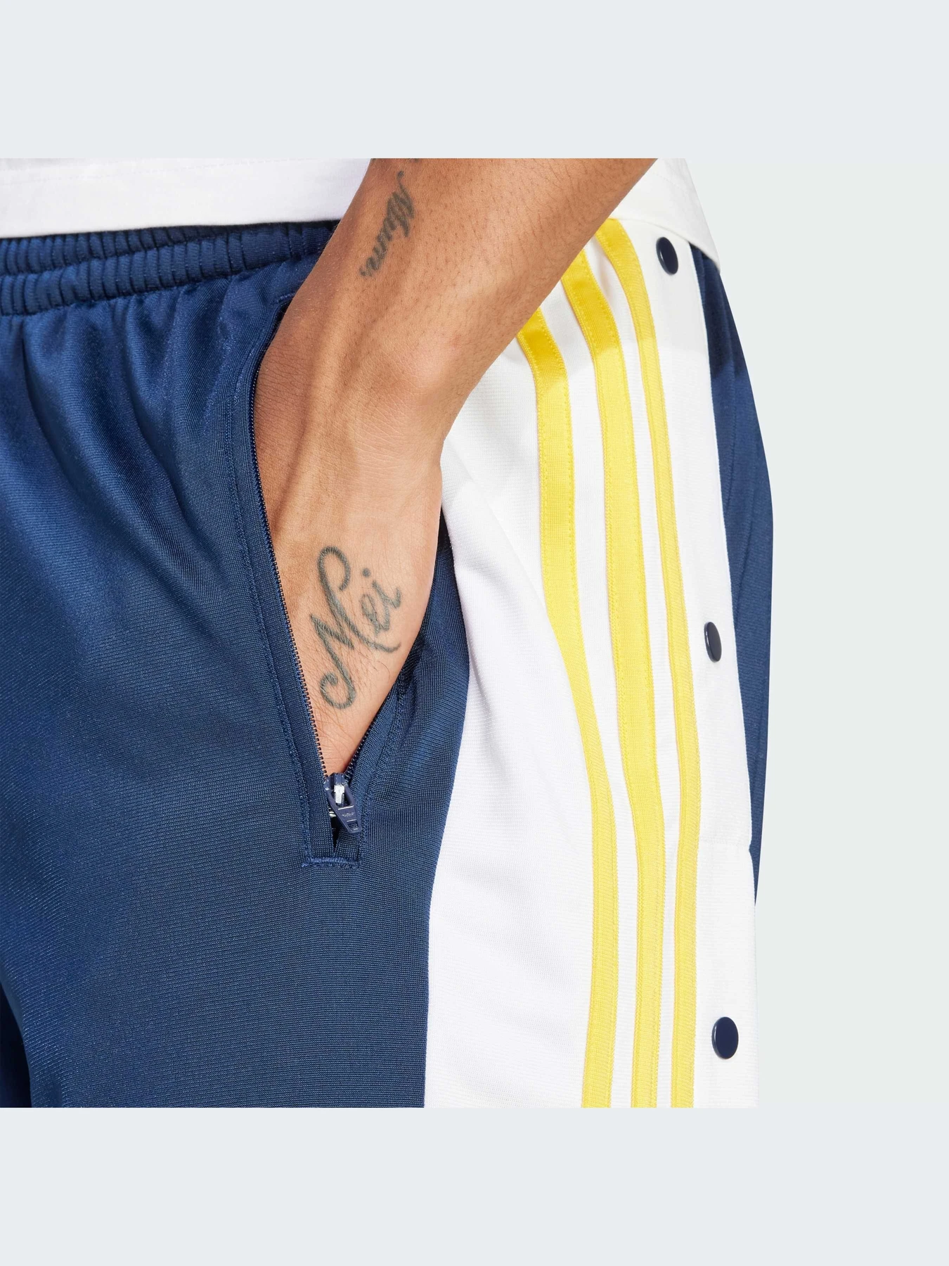 Брюки Adidas модель IM8223-KZ Брюки Adidas модель IM8223-KZ Фото
