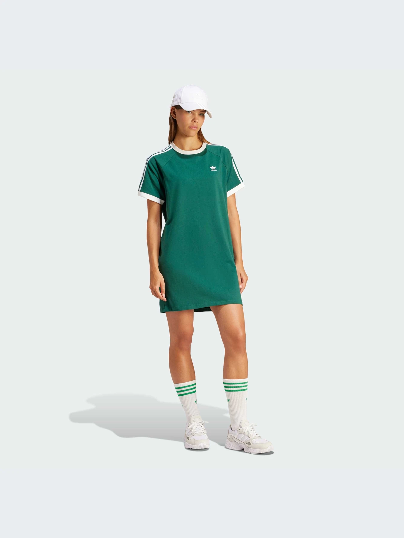 Платья Adidas Adicolor модель IR8085-KZ Платья Adidas Adicolor модель IR8085-KZ Фото