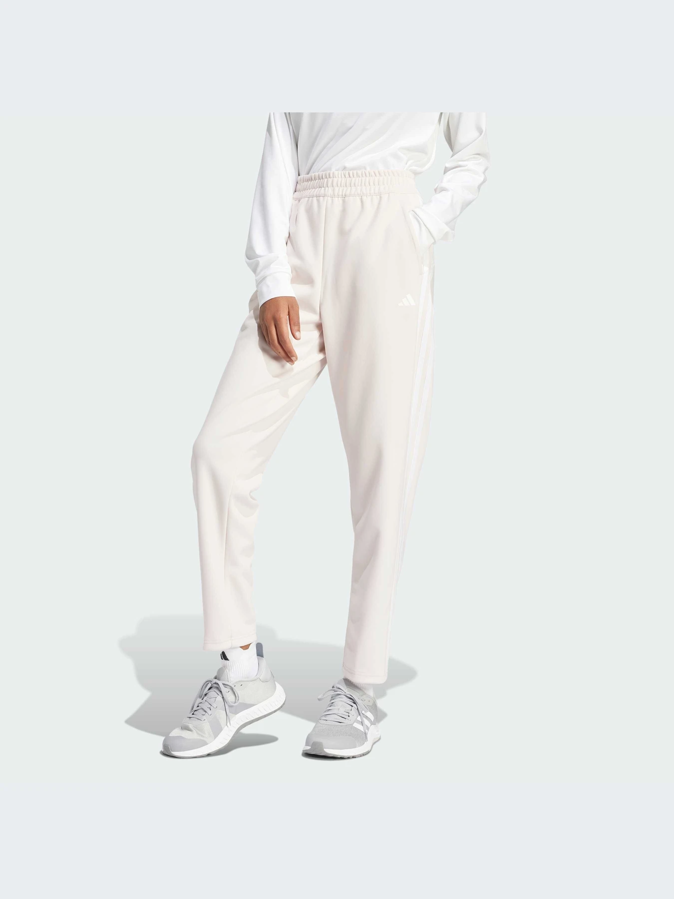 Брюки Adidas модель IS3969-KZ Брюки Adidas модель IS3969-KZ Фото