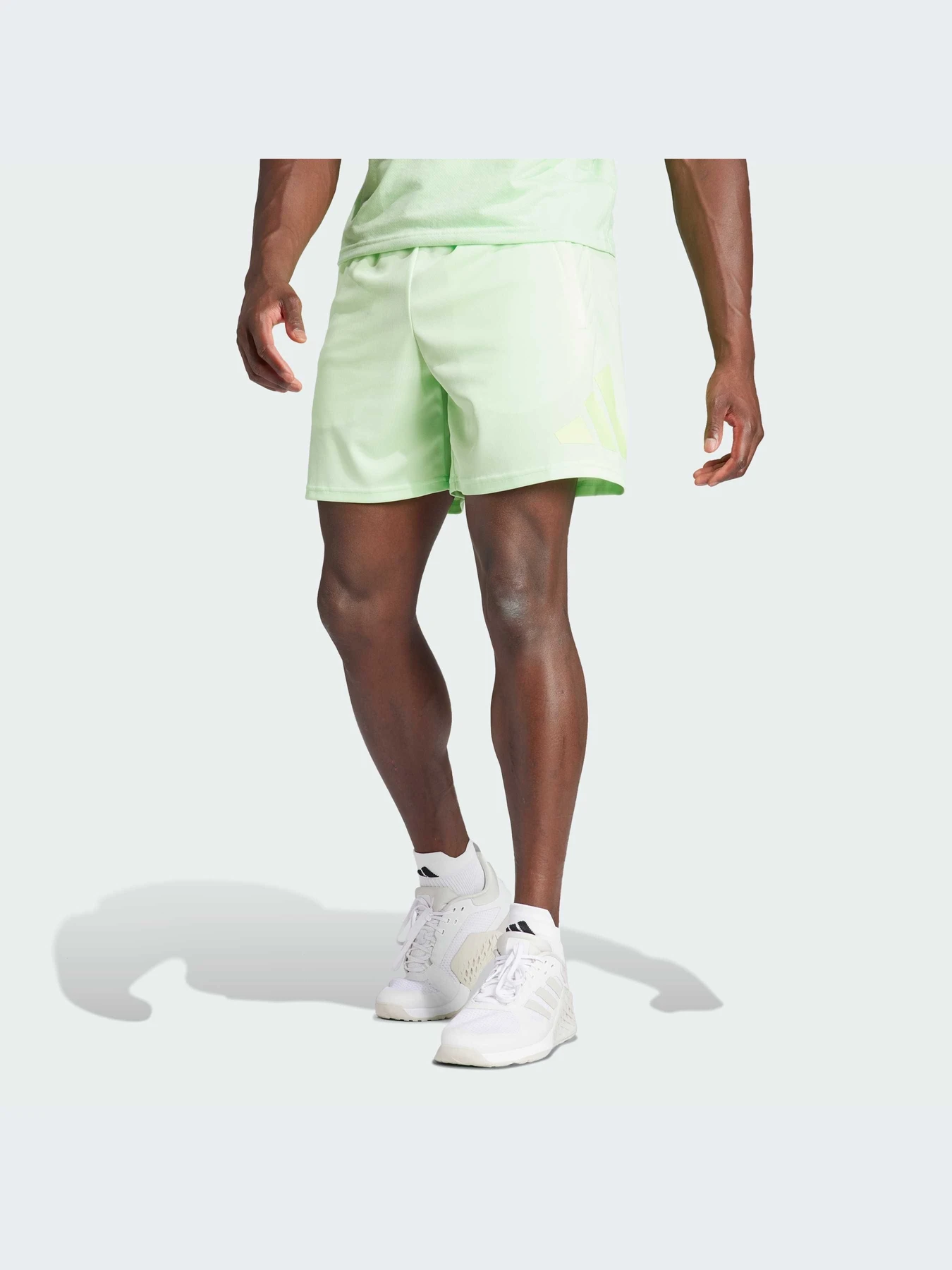 Шорты Adidas модель IT5420-KZ Шорты Adidas модель IT5420-KZ Фото
