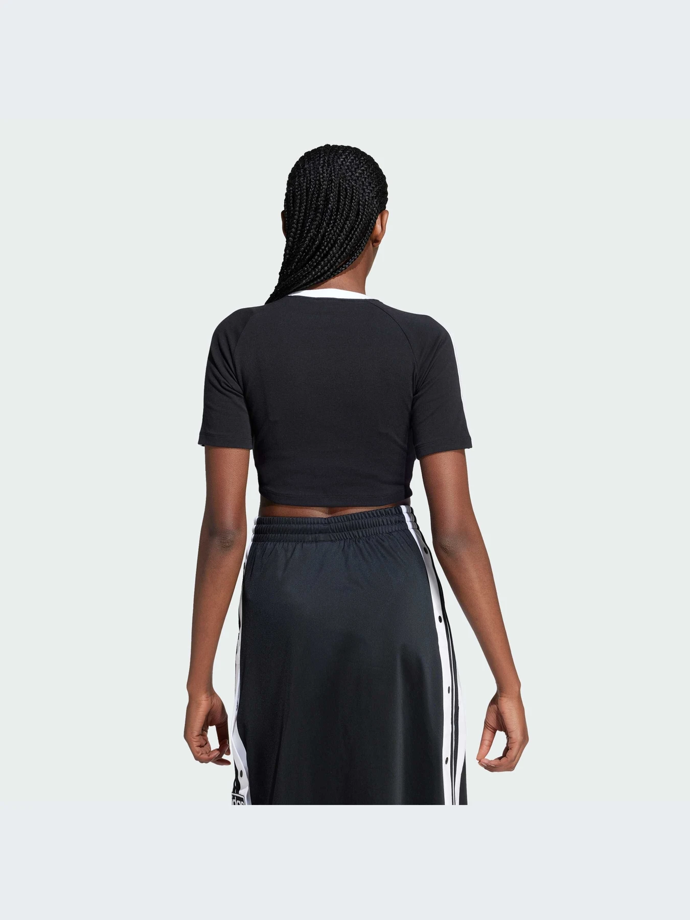 Футболки и поло Adidas Adicolor модель IU2532-KZ Футболки и поло Adidas Adicolor модель IU2532-KZ Фото
