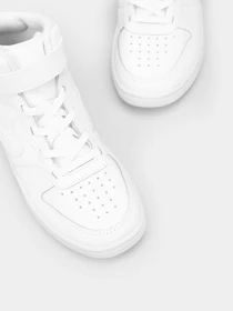 Кроссовки NIKE модель CD7783-100 Фото