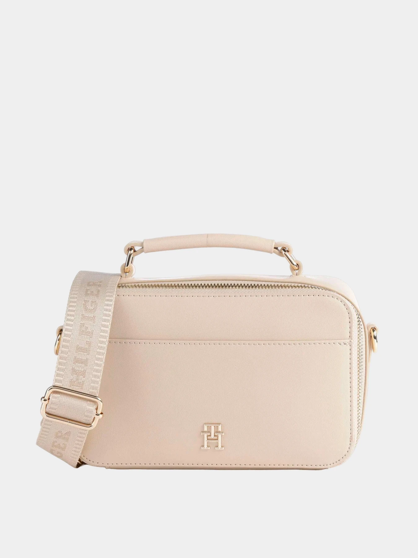 Сумки Tommy Hilfiger модель AW0AW15689-AES Сумки Tommy Hilfiger модель AW0AW15689-AES Фото