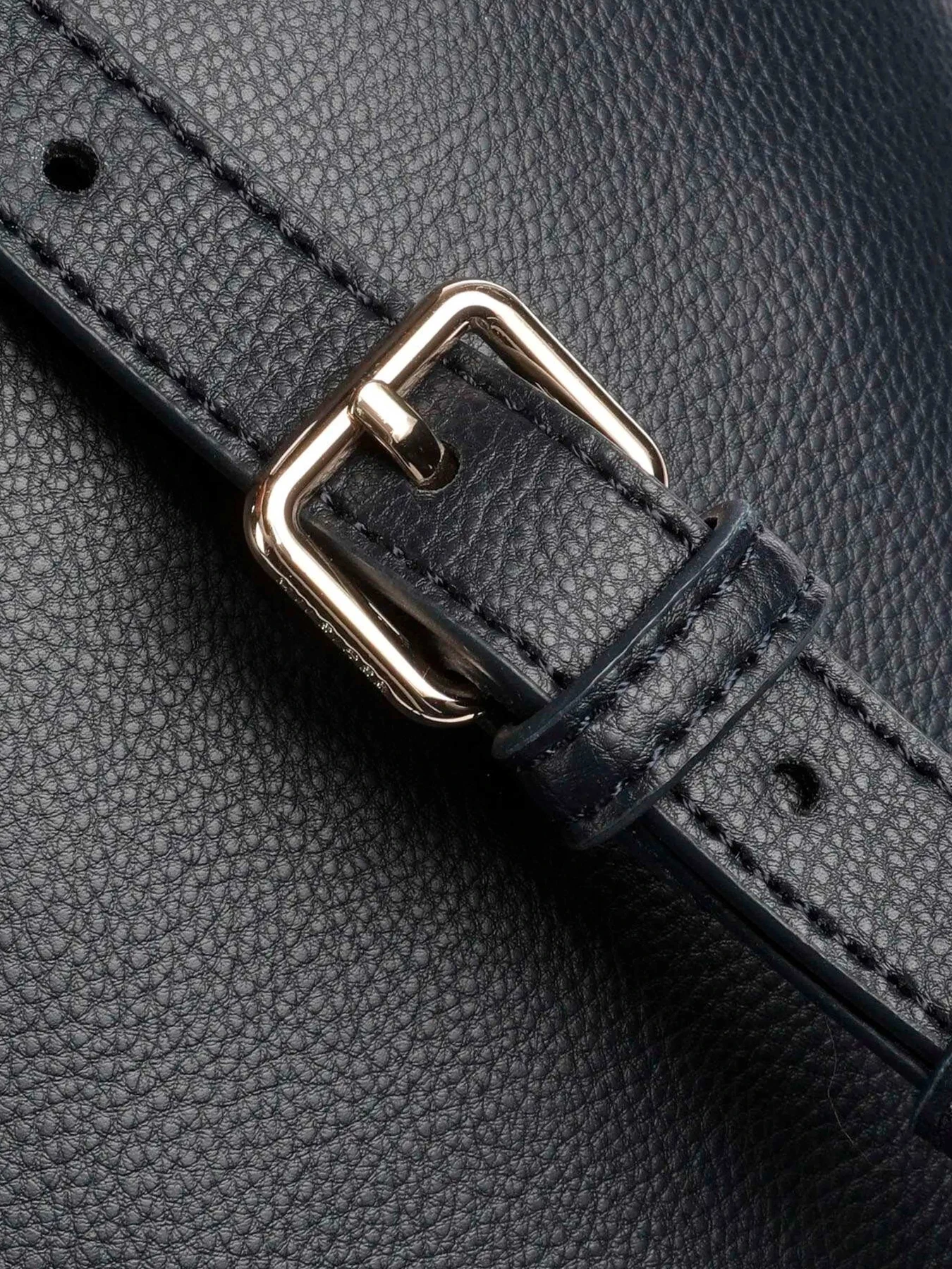 Рюкзаки Tommy Hilfiger модель AW0AW15710-DW6 Рюкзаки Tommy Hilfiger модель AW0AW15710-DW6 Фото