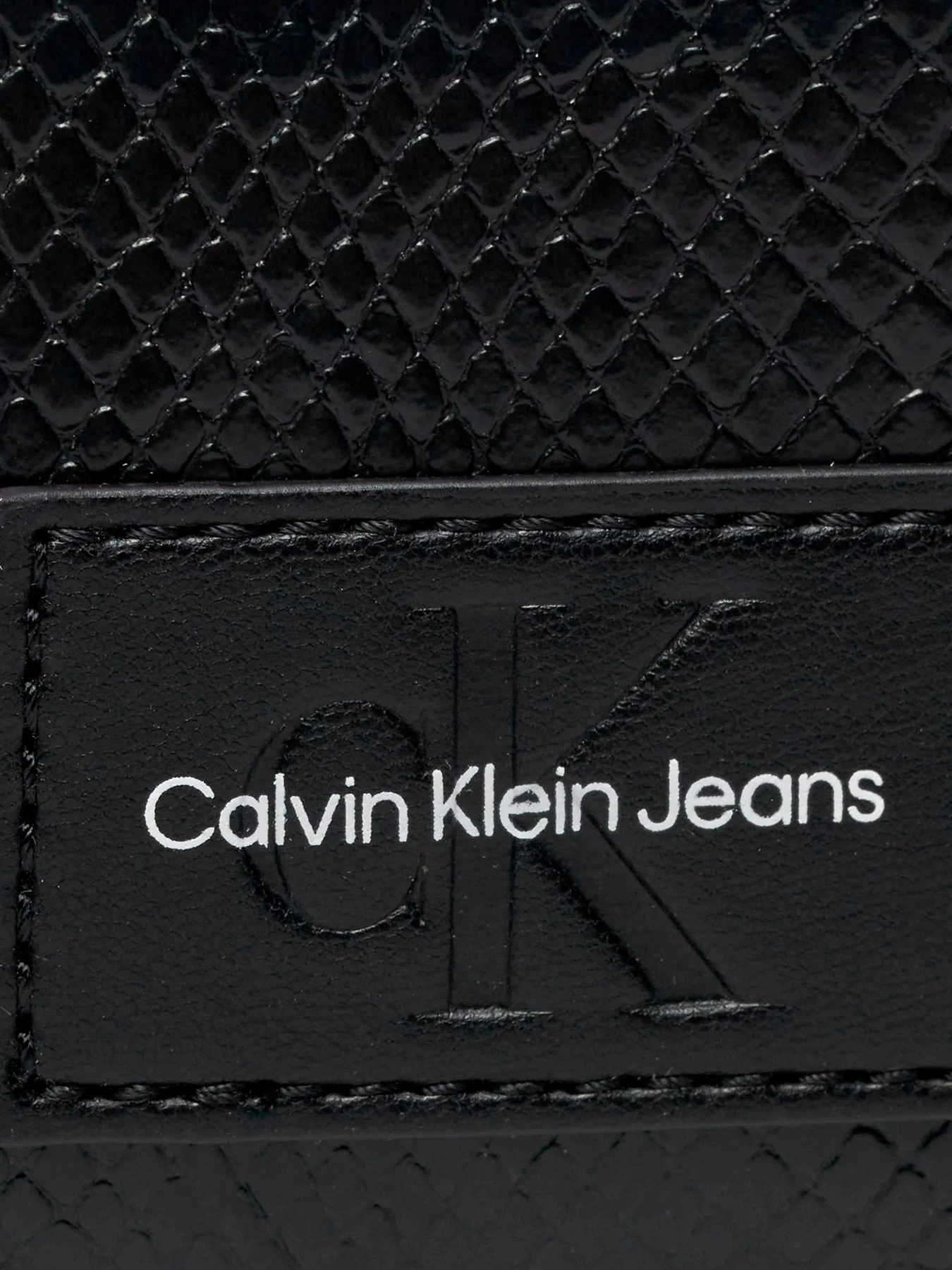 Сумки Calvin Klein модель K60K611518-BEH Сумки Calvin Klein модель K60K611518-BEH Фото