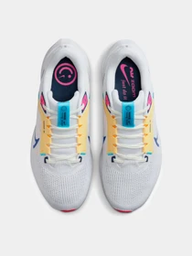 Кроссовки NIKE модель DV3854-105 Фото