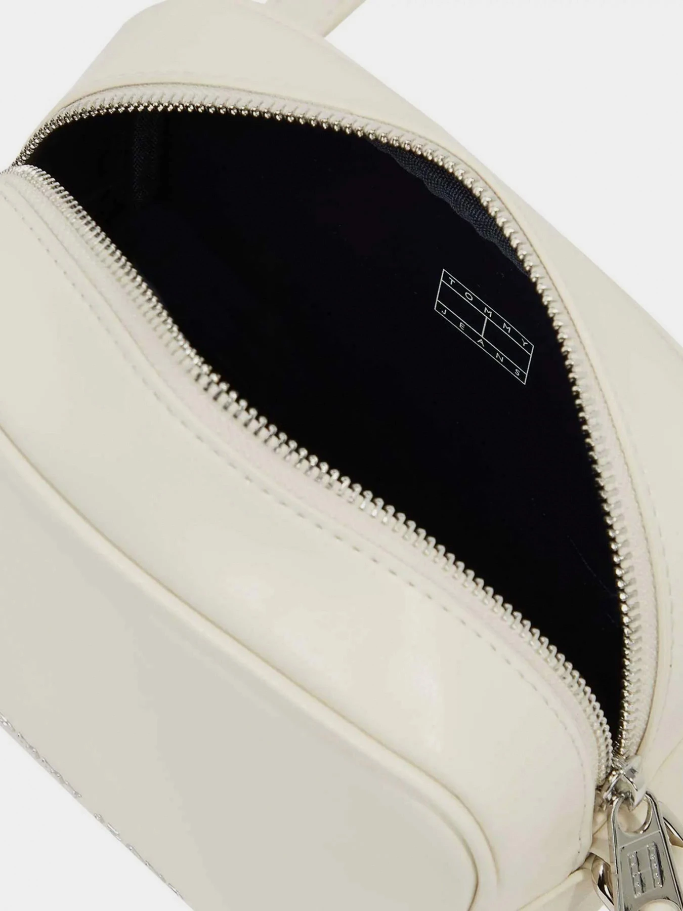 Сумки Tommy Hilfiger модель AW0AW15828-ACG Сумки Tommy Hilfiger модель AW0AW15828-ACG Фото