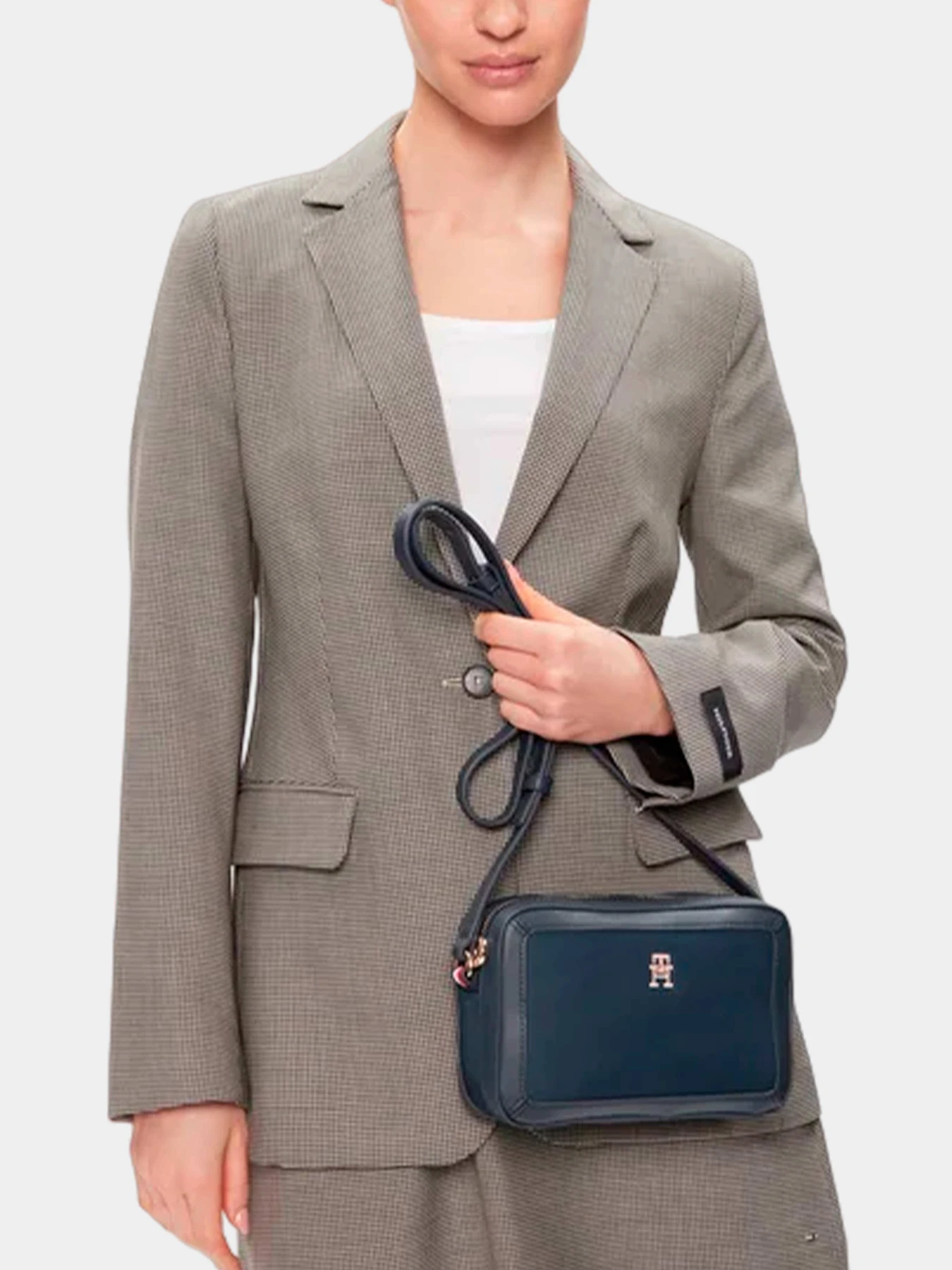 Сумки Tommy Hilfiger модель AW0AW15716-DW6 Фото
