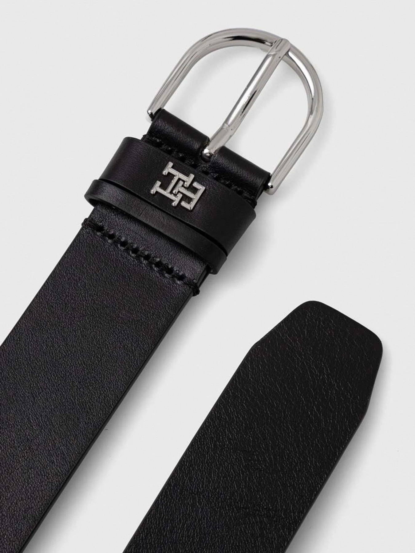 Ремни Tommy Hilfiger модель AW0AW15767-BDS Фото