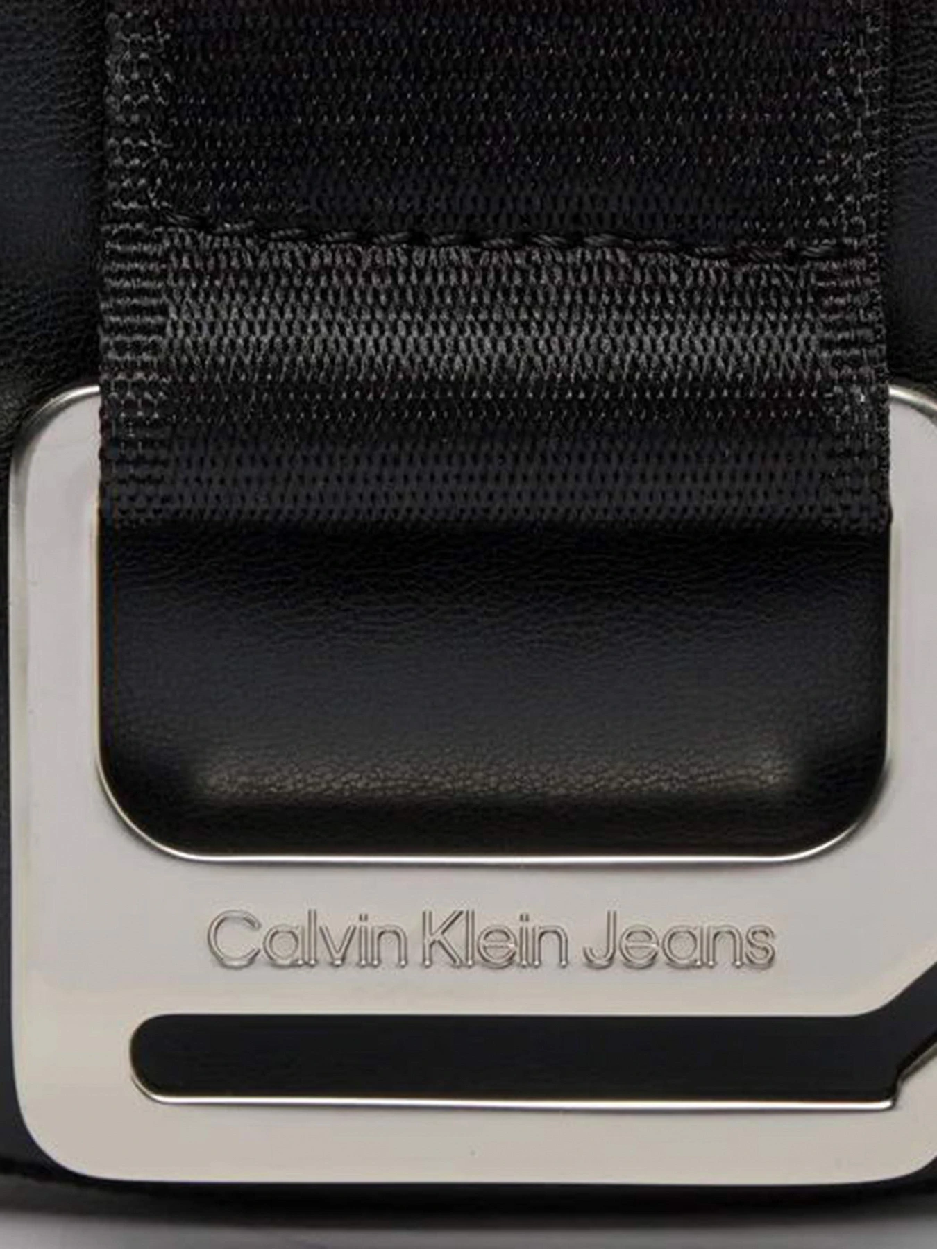 Сумки Calvin Klein модель K60K611476-BEH Сумки Calvin Klein модель K60K611476-BEH Фото