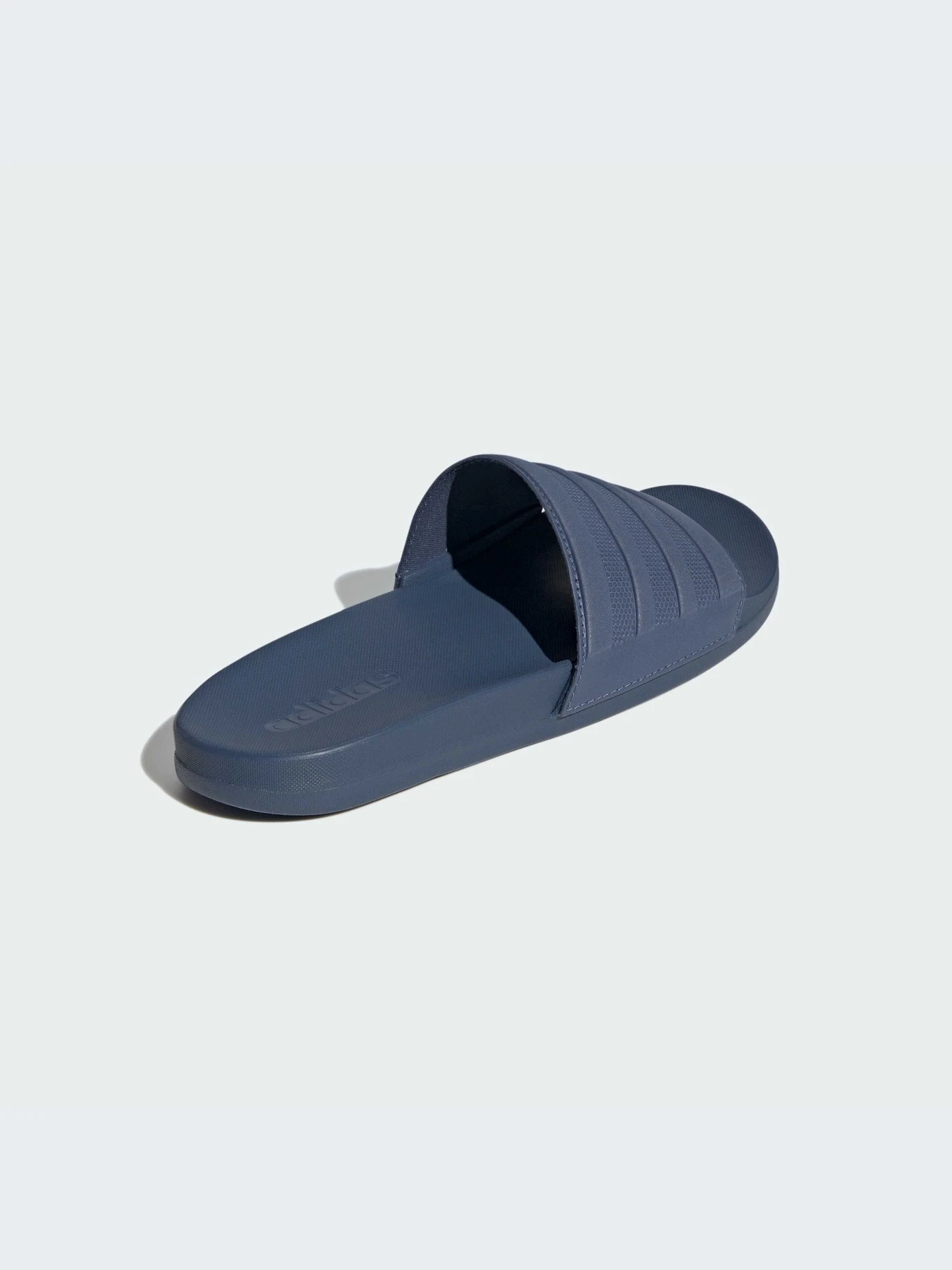Шлёпанцы Adidas Adilette модель ID3402-KZ Шлёпанцы Adidas Adilette модель ID3402-KZ Фото