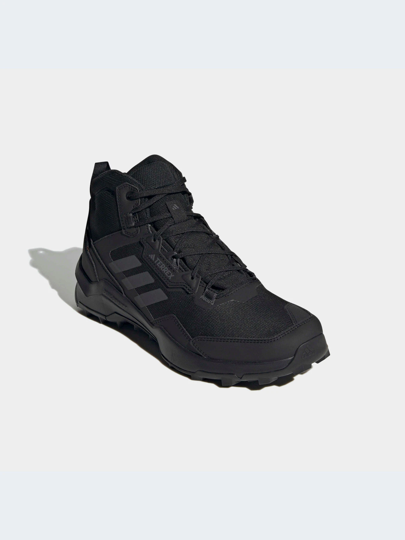 Кроссовки Adidas Terrex модель HP7401-KZ Кроссовки Adidas Terrex модель HP7401-KZ Фото