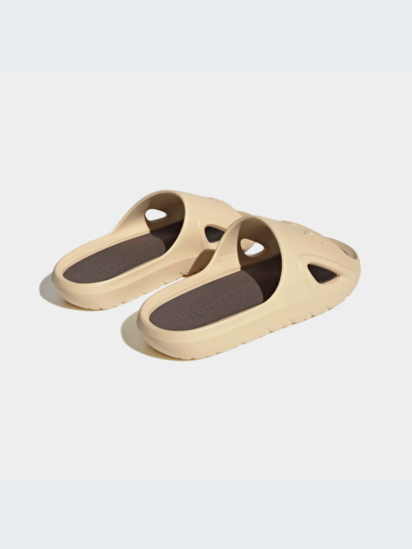 Шлёпанцы Adidas модель HP9415-KZ Шлёпанцы Adidas модель HP9415-KZ Фото