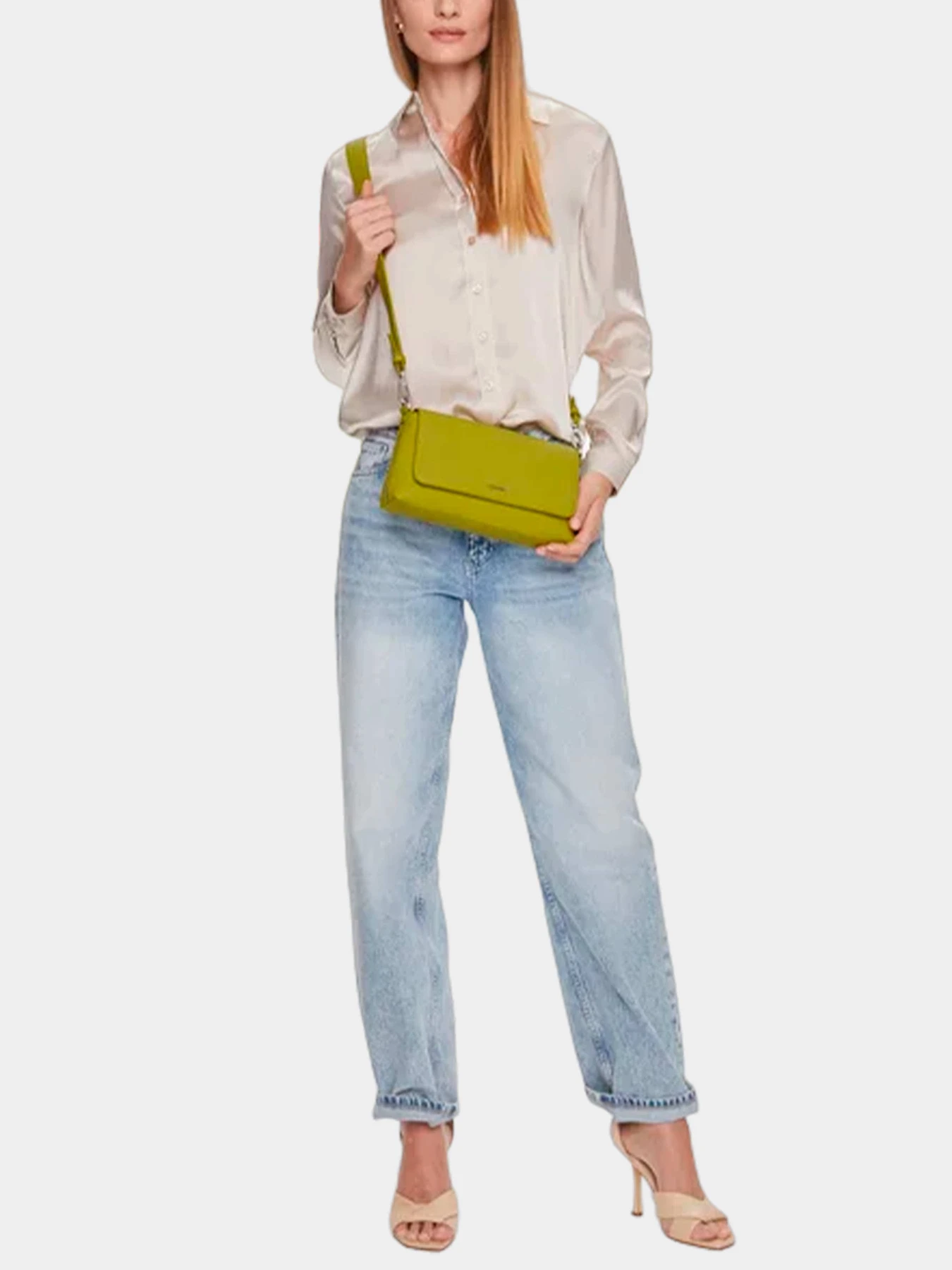 Сумки Calvin Klein модель K60K611364-ZAV Сумки Calvin Klein модель K60K611364-ZAV Фото