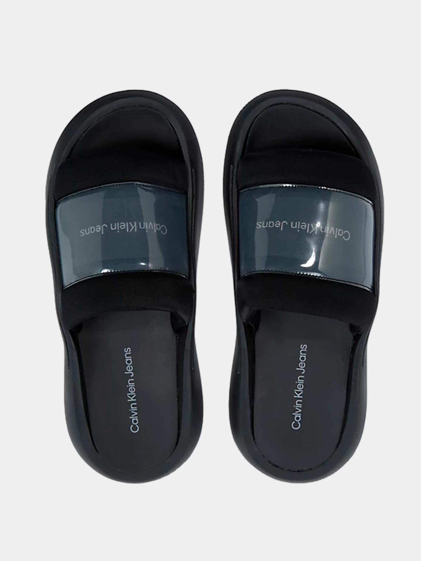 Шлёпанцы Calvin Klein модель YM0YM00966-0GT Фото