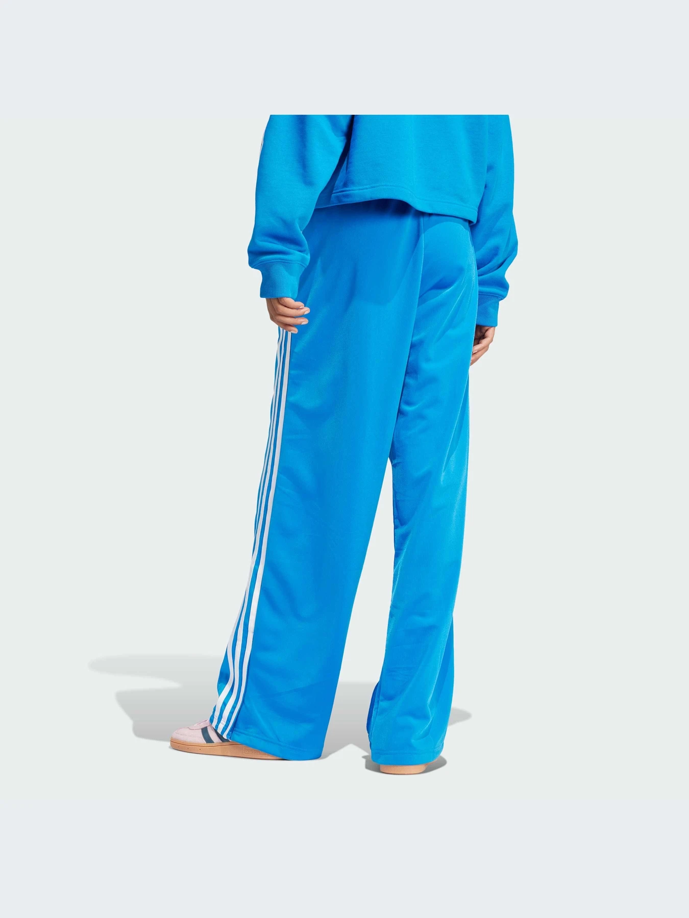 Брюки Adidas модель IP0633-KZ Брюки Adidas модель IP0633-KZ Фото