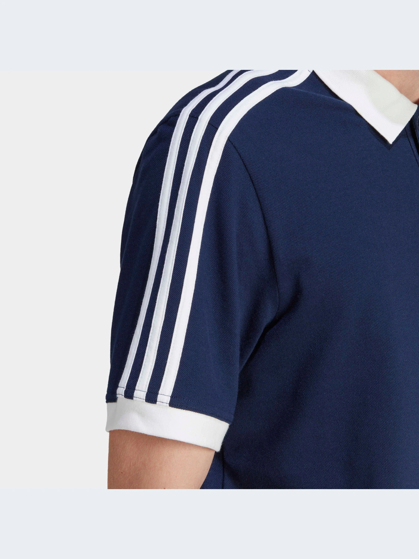 Футболки и поло Adidas модель II5776-KZ Футболки и поло Adidas модель II5776-KZ Фото