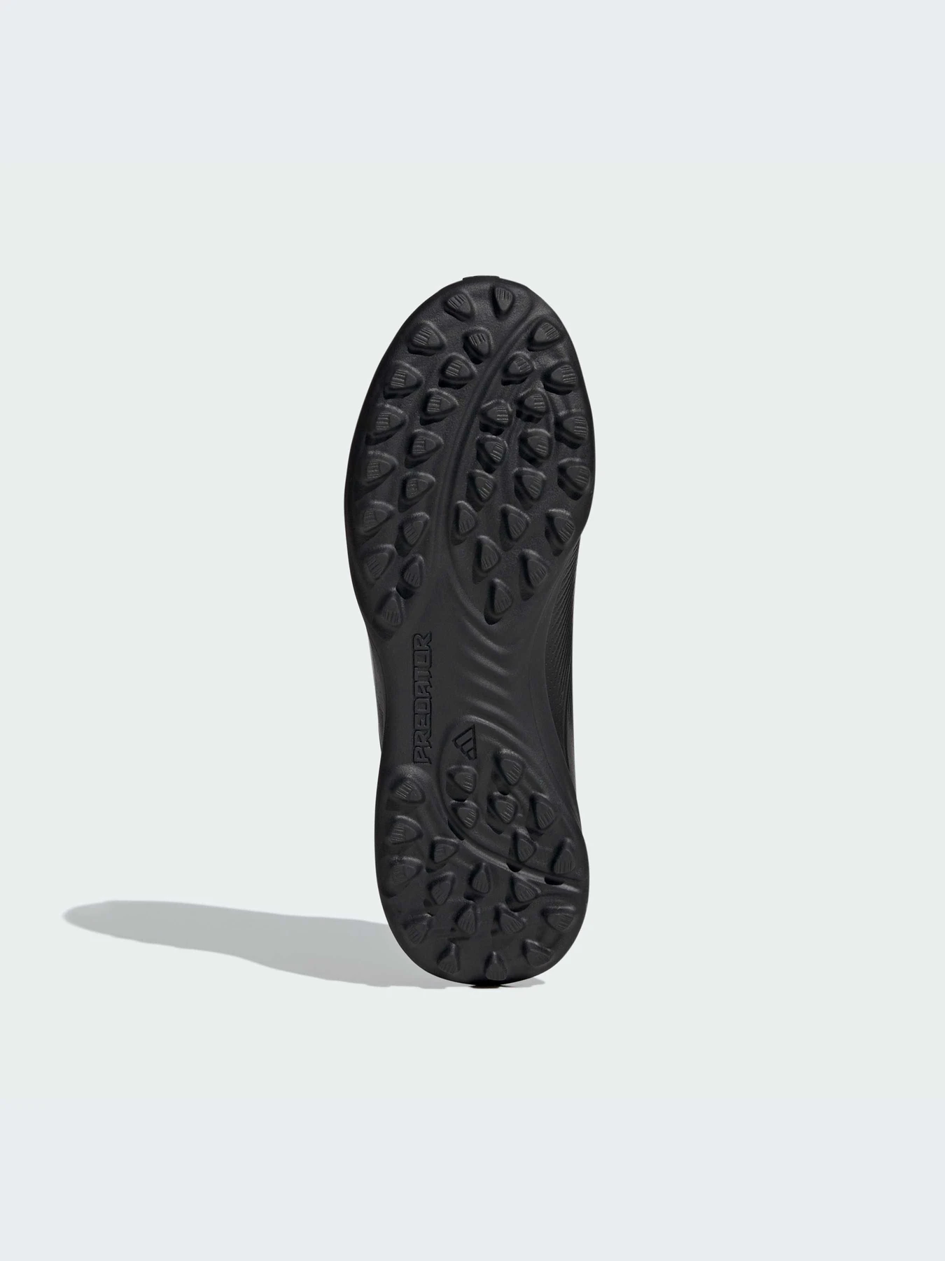 Кроссовки Adidas Predator модель IG5443-KZ Кроссовки Adidas Predator модель IG5443-KZ Фото