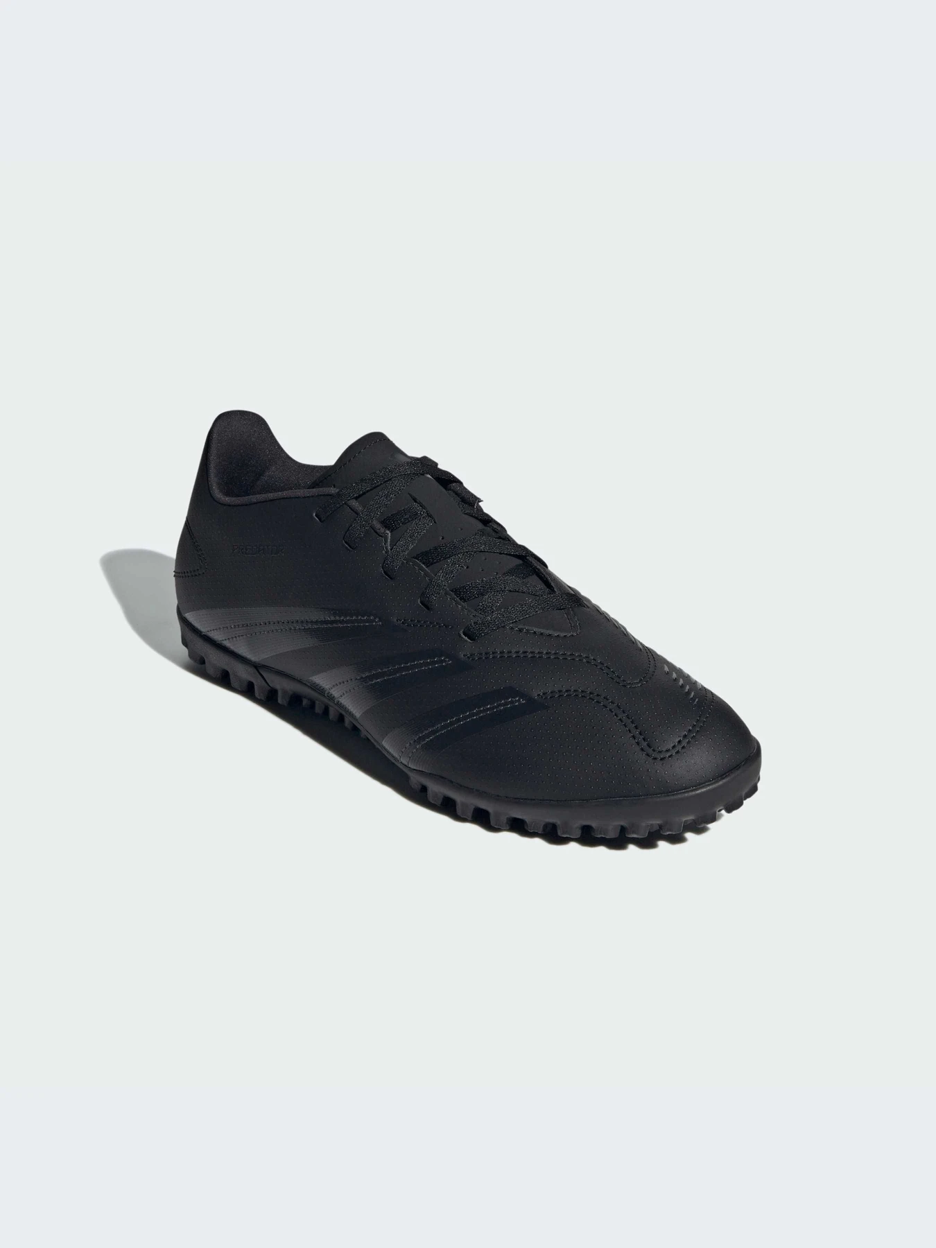 Кроссовки Adidas Predator модель IG5458-KZ Кроссовки Adidas Predator модель IG5458-KZ Фото