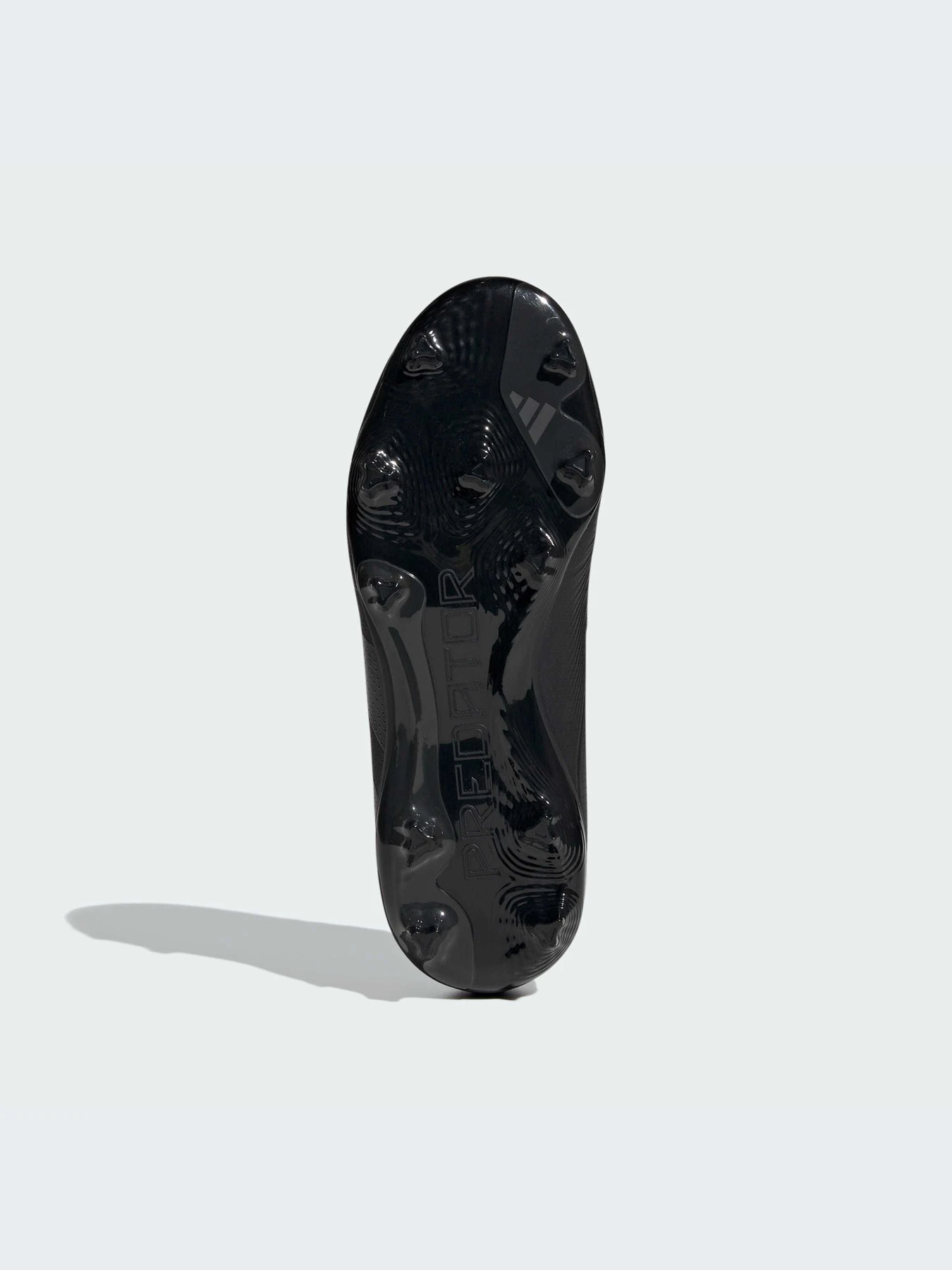 Кроссовки Adidas Predator модель IG7750-KZ Кроссовки Adidas Predator модель IG7750-KZ Фото