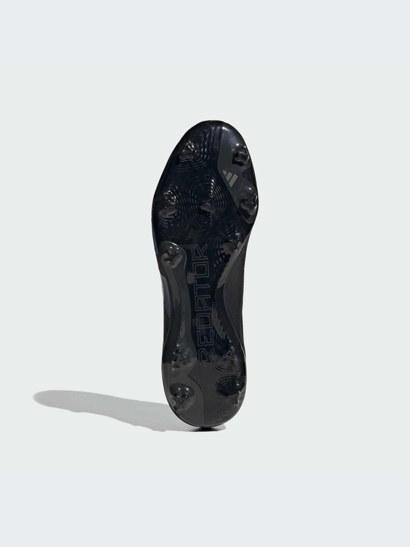 Кроссовки Adidas Predator модель IG7763-KZ Кроссовки Adidas Predator модель IG7763-KZ Фото