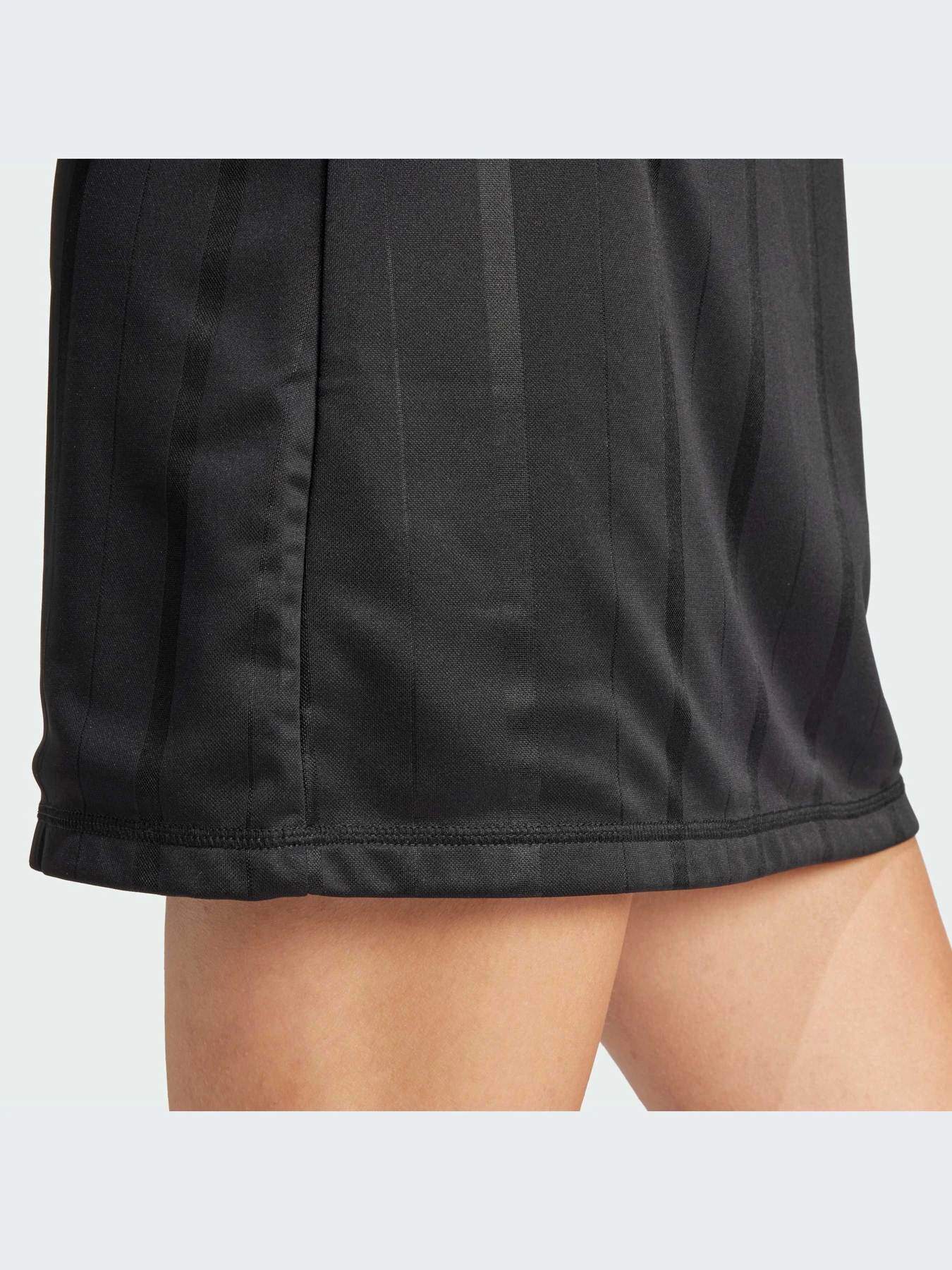 Платья Adidas Tiro модель IQ4819-KZ Платья Adidas Tiro модель IQ4819-KZ Фото