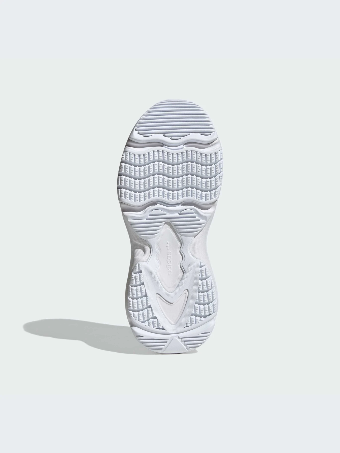 Кроссовки Adidas Ozweego модель IG6047-KZ Кроссовки Adidas Ozweego модель IG6047-KZ Фото