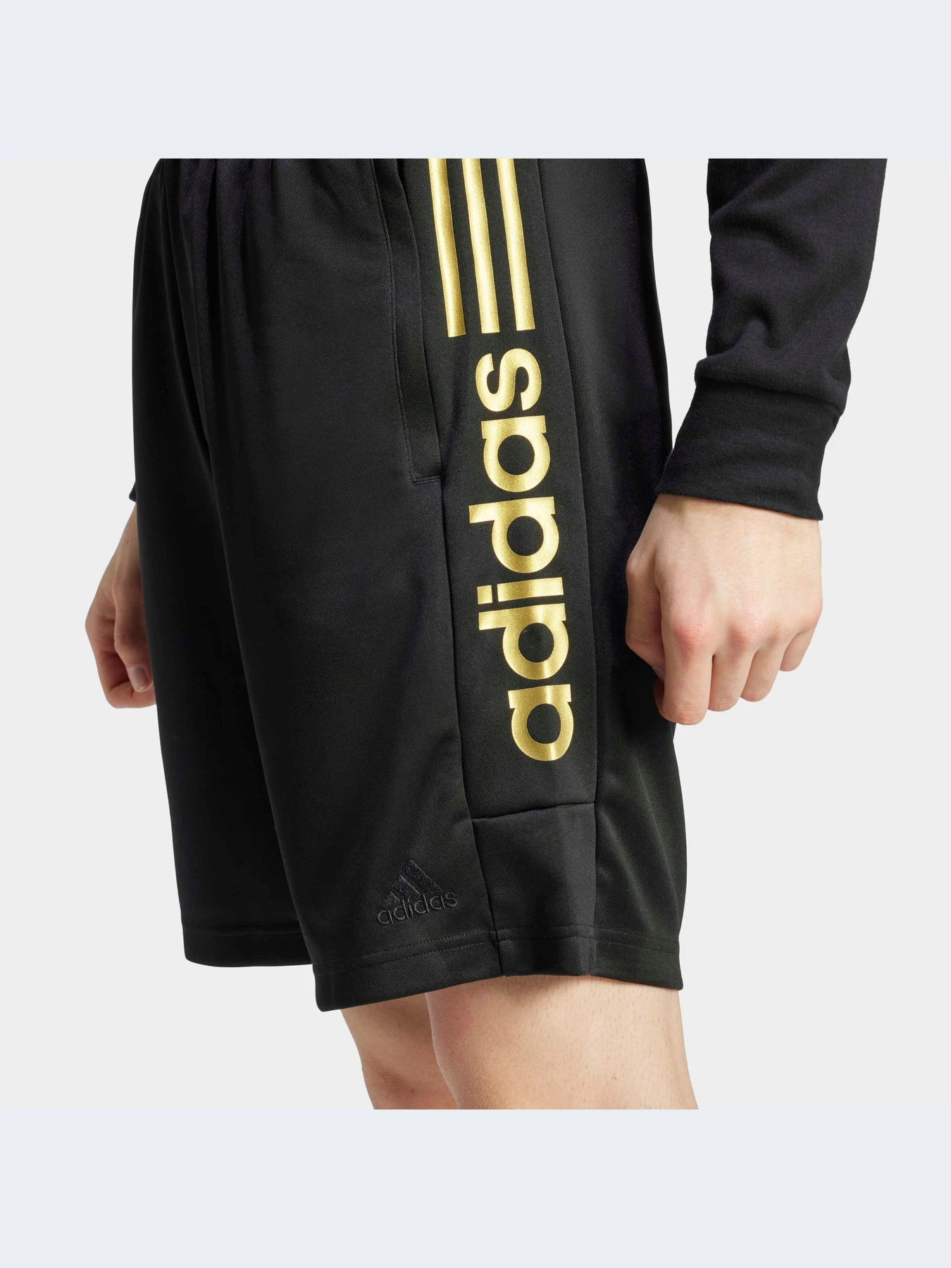 Шорты Adidas Tiro модель IM2906-KZ Шорты Adidas Tiro модель IM2906-KZ Фото