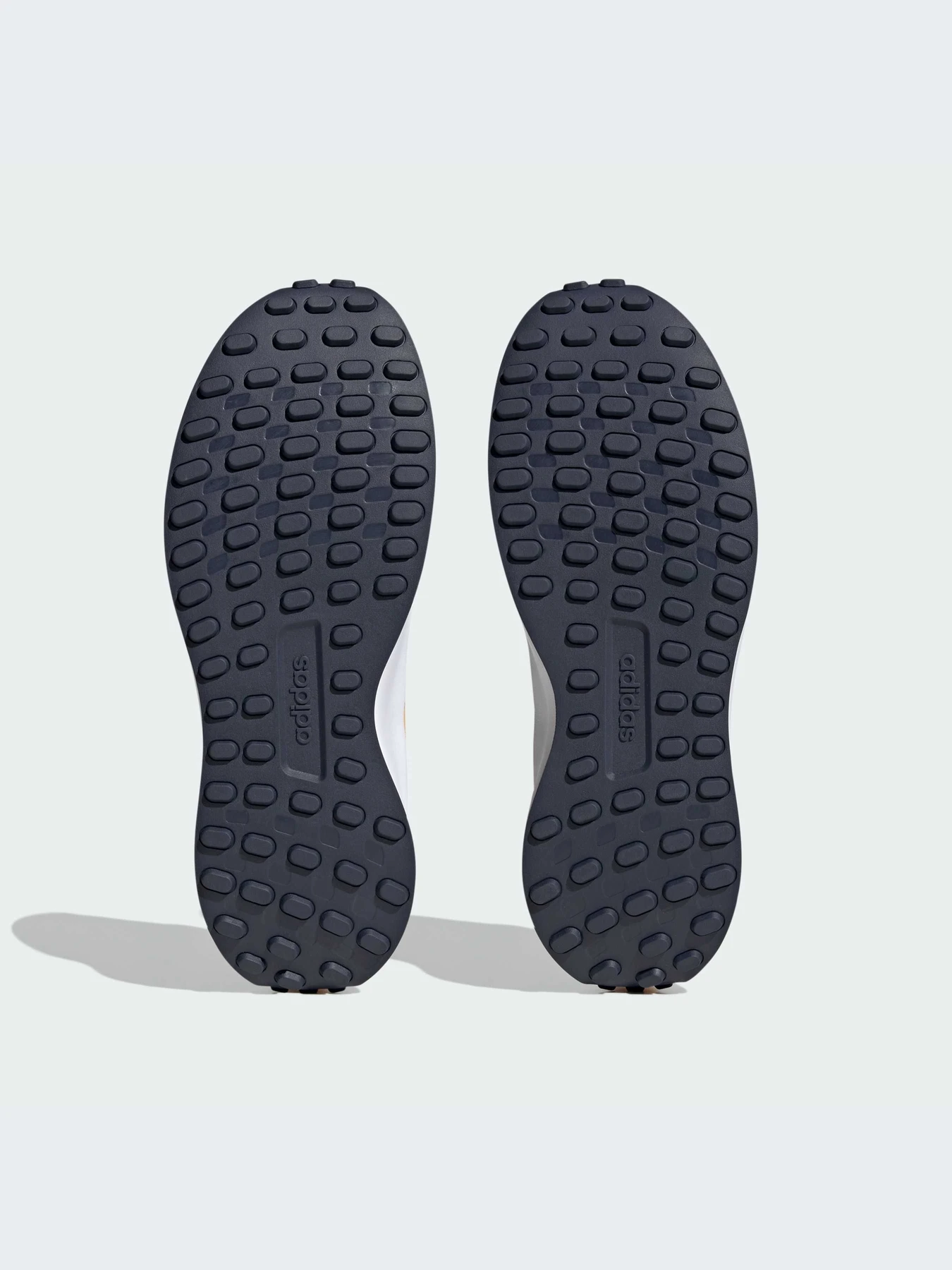 Кроссовки Adidas модель ID1873-KZ Кроссовки Adidas модель ID1873-KZ Фото