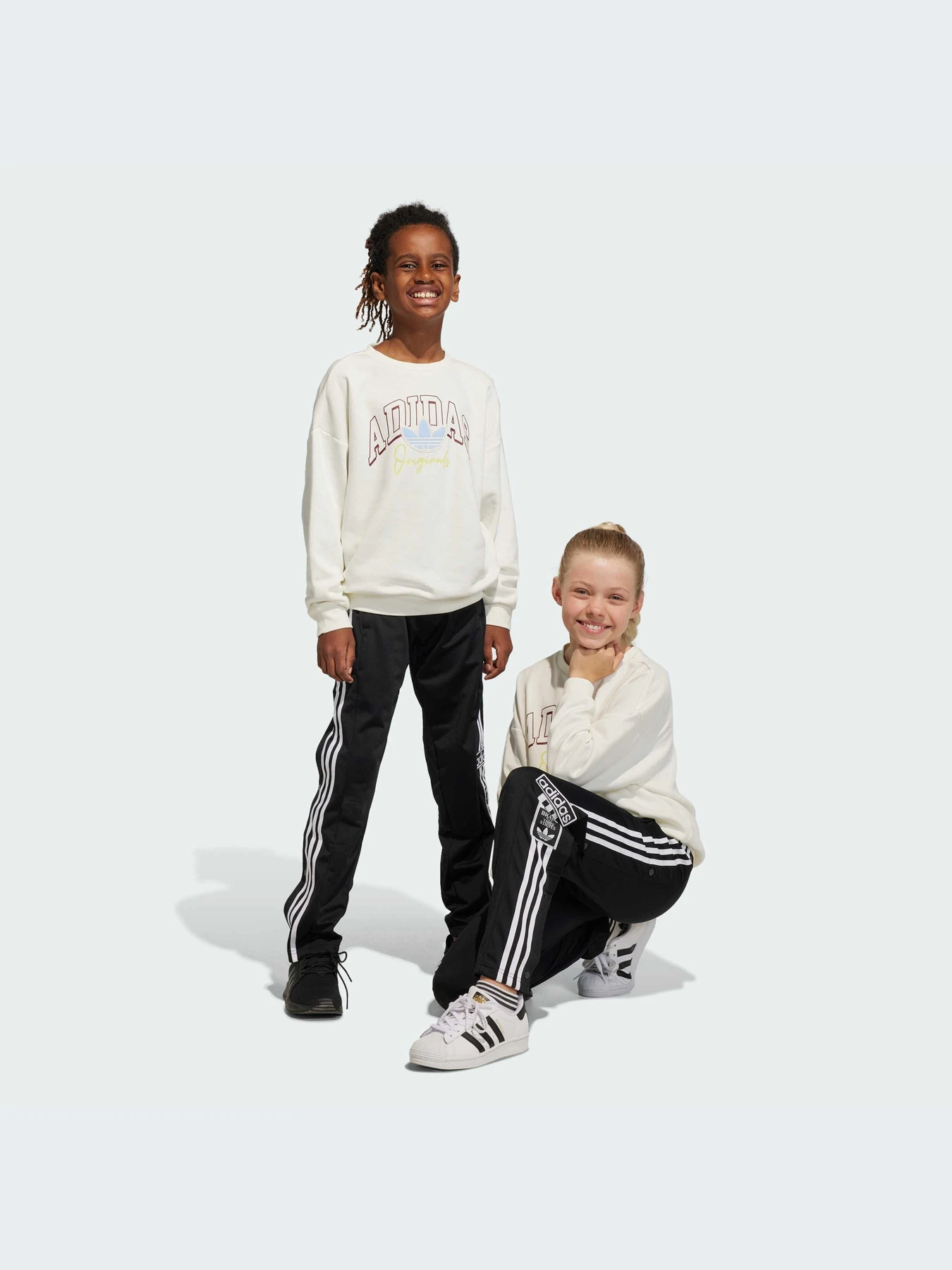 Брюки Adidas Adicolor модель IM3903-KZ Брюки Adidas Adicolor модель IM3903-KZ Фото