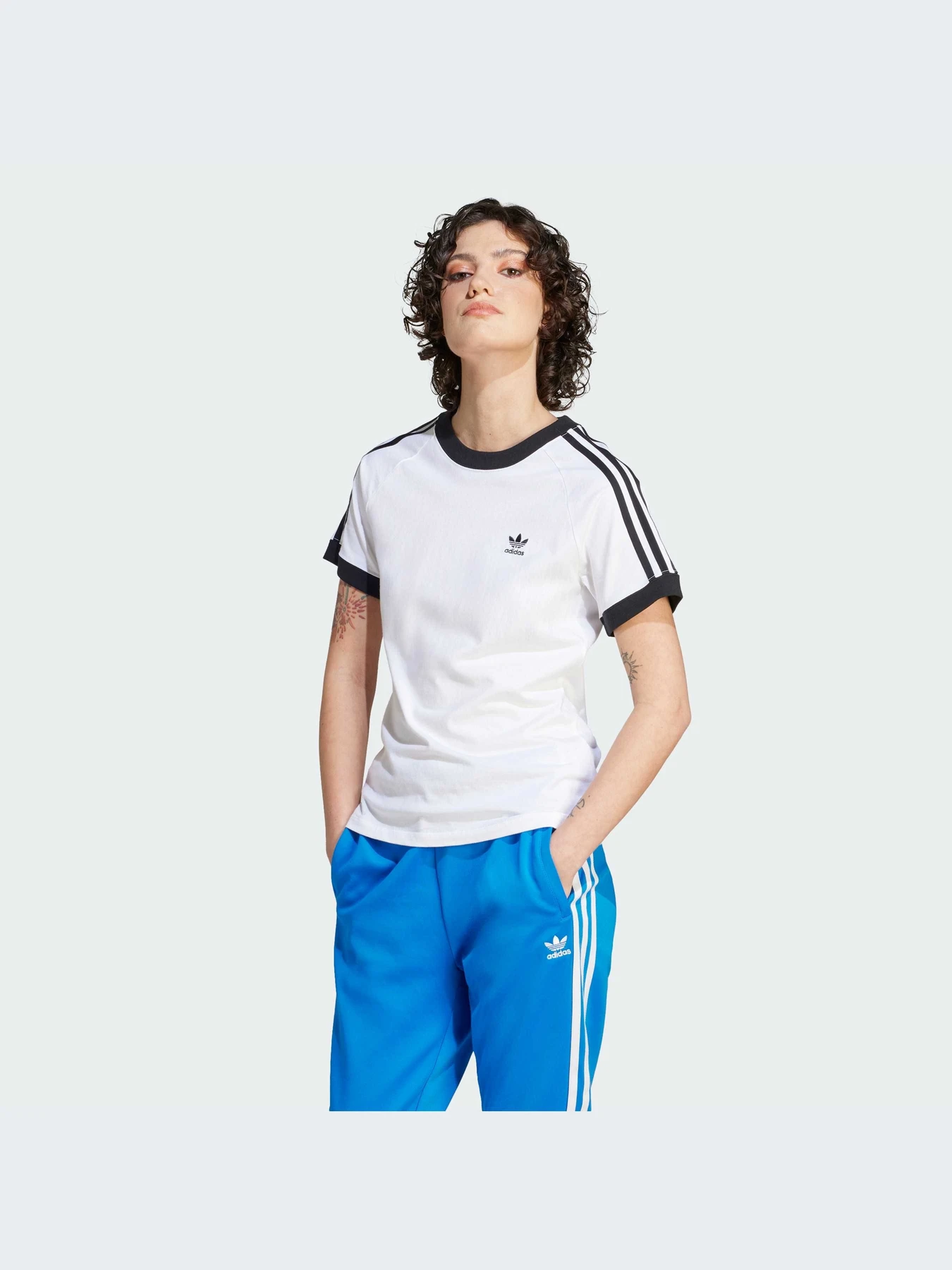 Футболки и поло Adidas Adicolor модель IL3869-KZ Футболки и поло Adidas Adicolor модель IL3869-KZ Фото