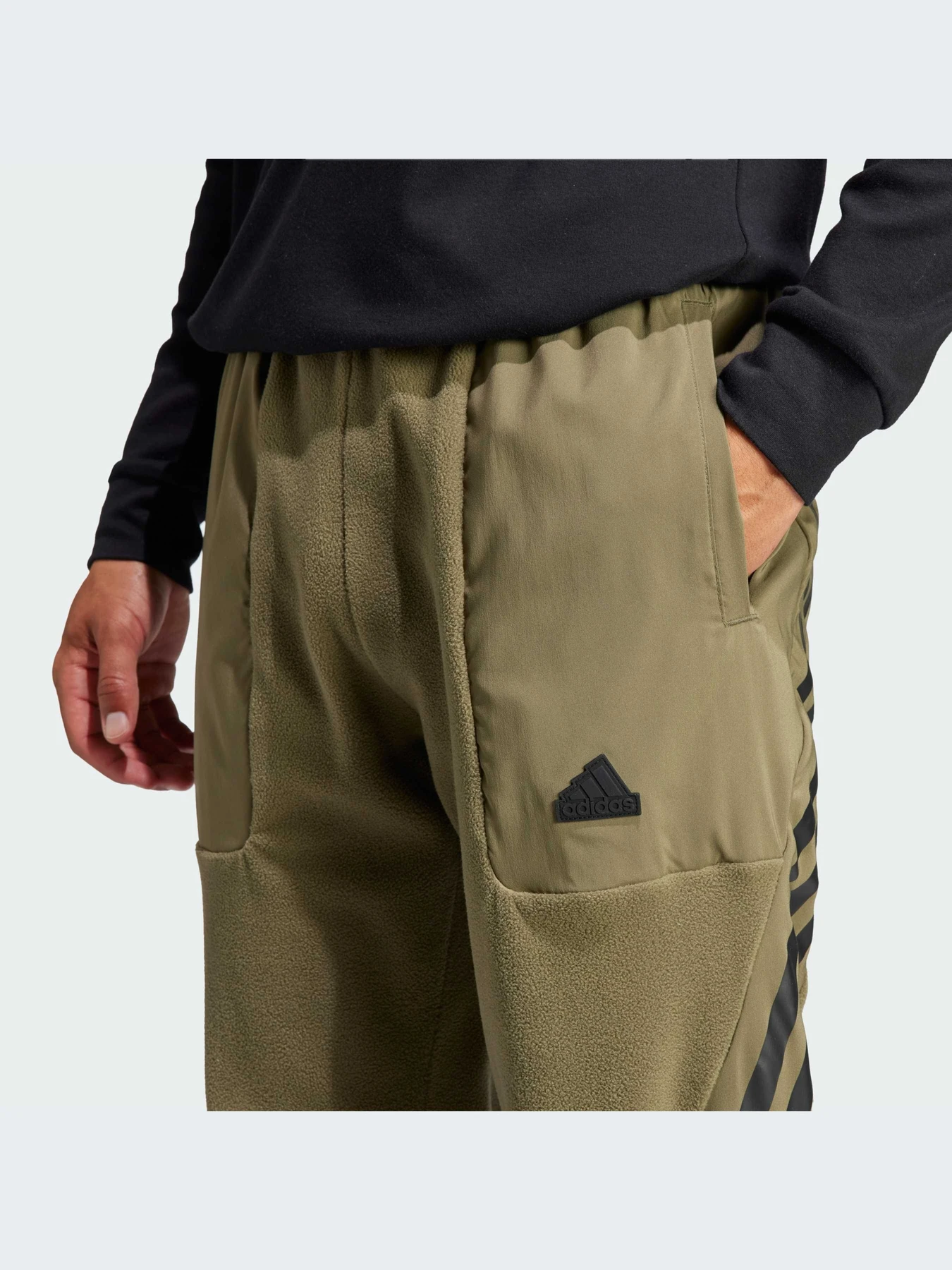 Брюки Adidas модель IJ8859-KZ Брюки Adidas модель IJ8859-KZ Фото