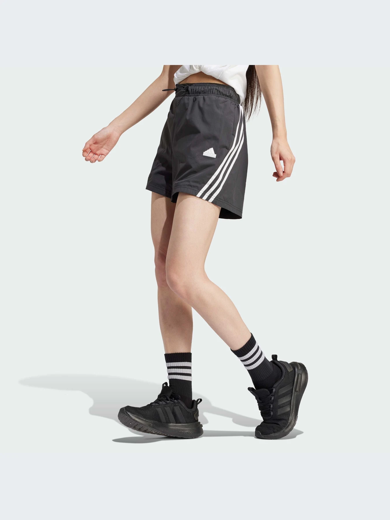 Шорты Adidas модель IP1568-KZ Шорты Adidas модель IP1568-KZ Фото