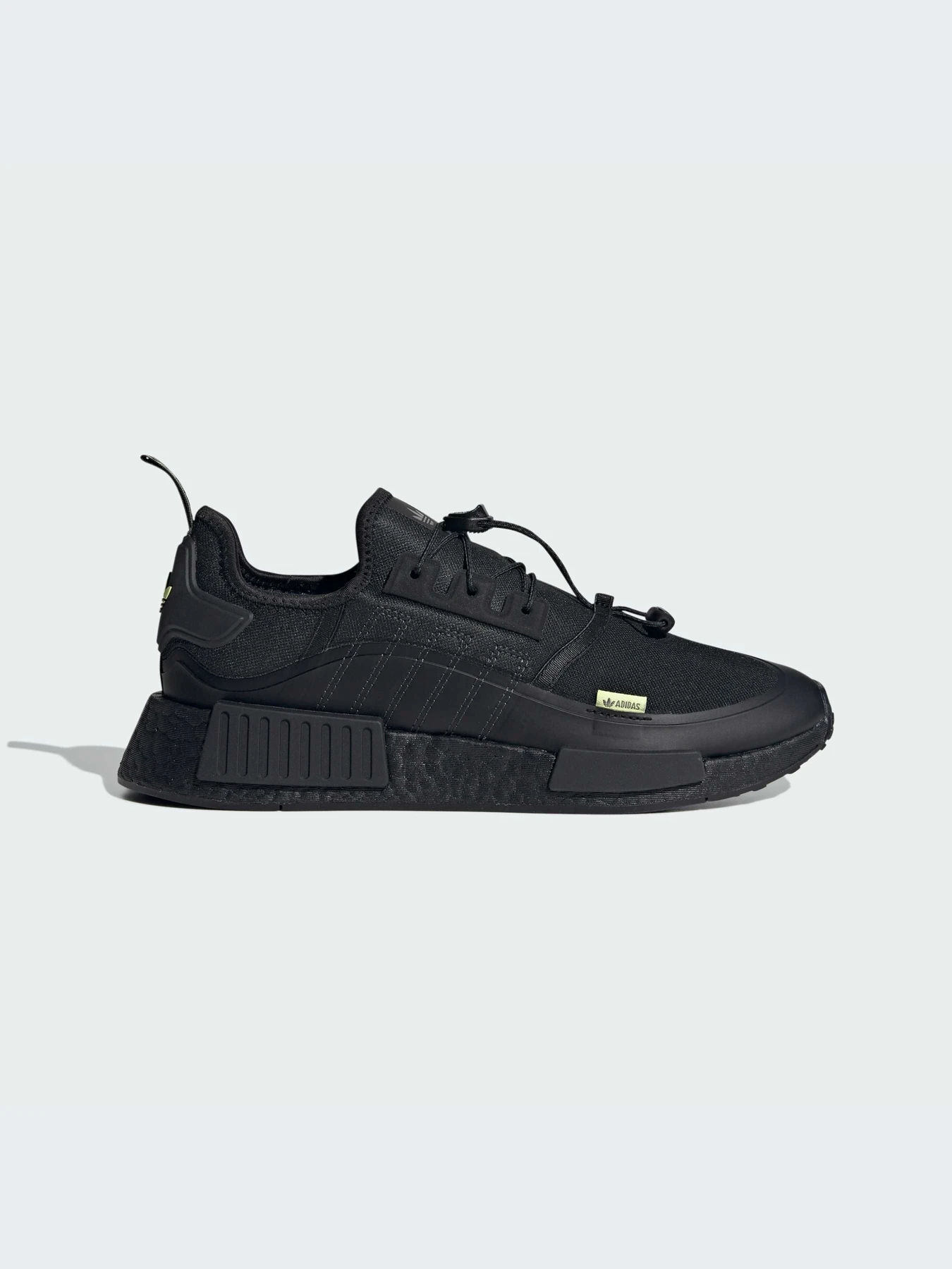 Кроссовки Adidas NMD модель ID4713-KZ Кроссовки Adidas NMD модель ID4713-KZ Фото