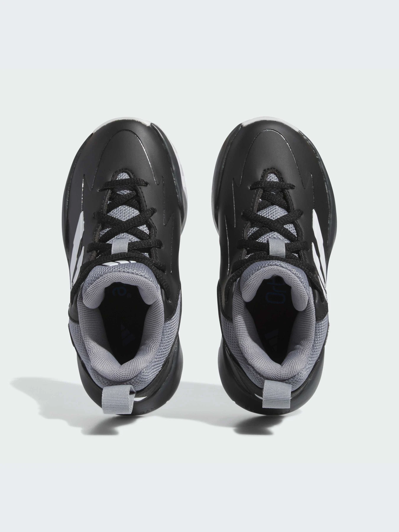 Кроссовки Adidas модель IE9244-KZ Кроссовки Adidas модель IE9244-KZ Фото