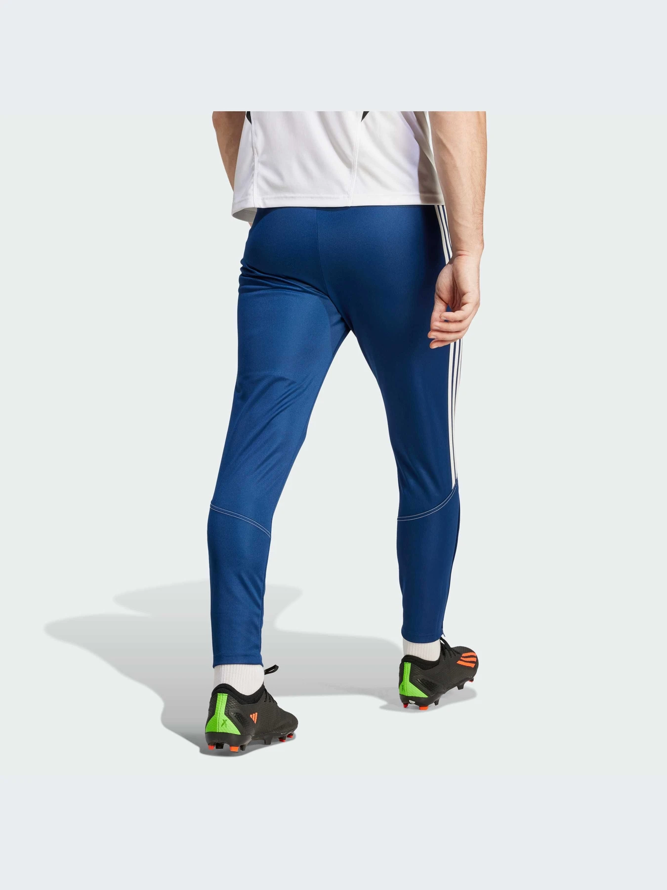 Брюки Adidas Tiro модель IN8185-KZ Брюки Adidas Tiro модель IN8185-KZ Фото