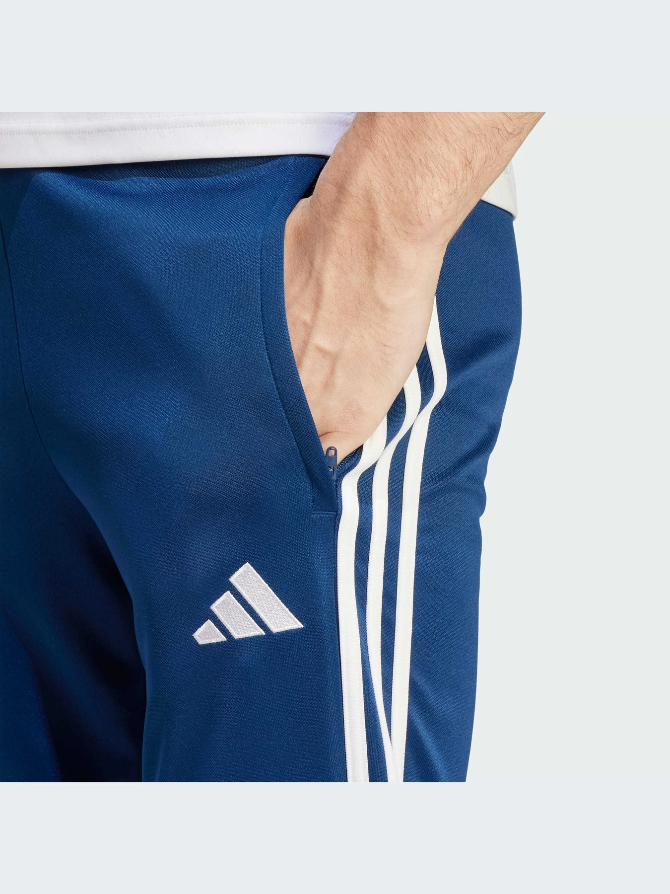 Брюки Adidas Tiro модель IN8185-KZ Брюки Adidas Tiro модель IN8185-KZ Фото