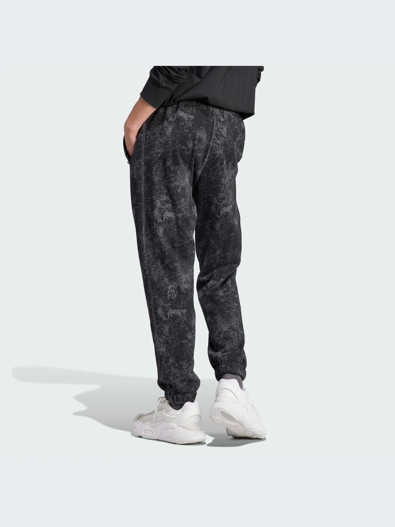 Брюки Adidas модель IL4983-KZ Брюки Adidas модель IL4983-KZ Фото