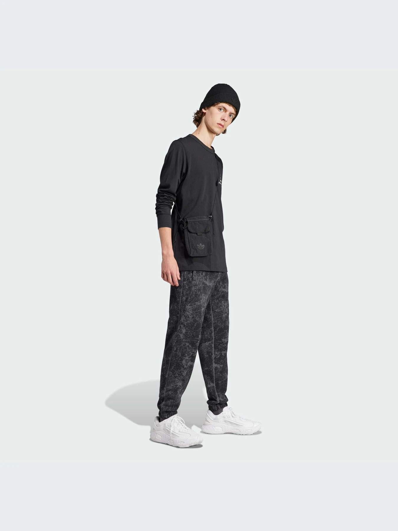 Брюки Adidas модель IL4983-KZ Брюки Adidas модель IL4983-KZ Фото